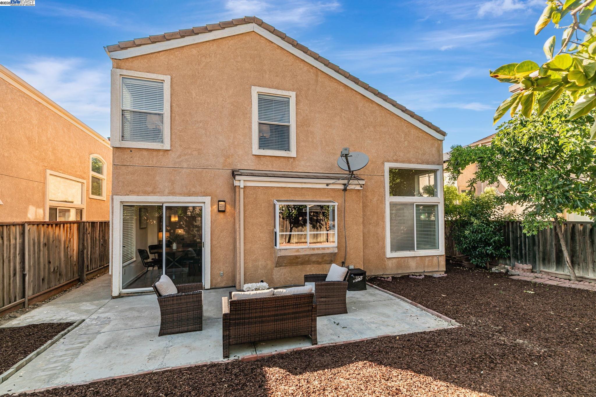 Detail Gallery Image 38 of 42 For 457 Calistoga Cir, Fremont,  CA 94536 - 3 Beds | 2/1 Baths