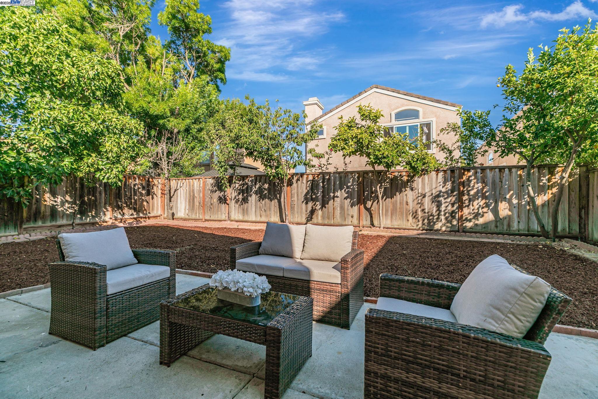 Detail Gallery Image 39 of 42 For 457 Calistoga Cir, Fremont,  CA 94536 - 3 Beds | 2/1 Baths