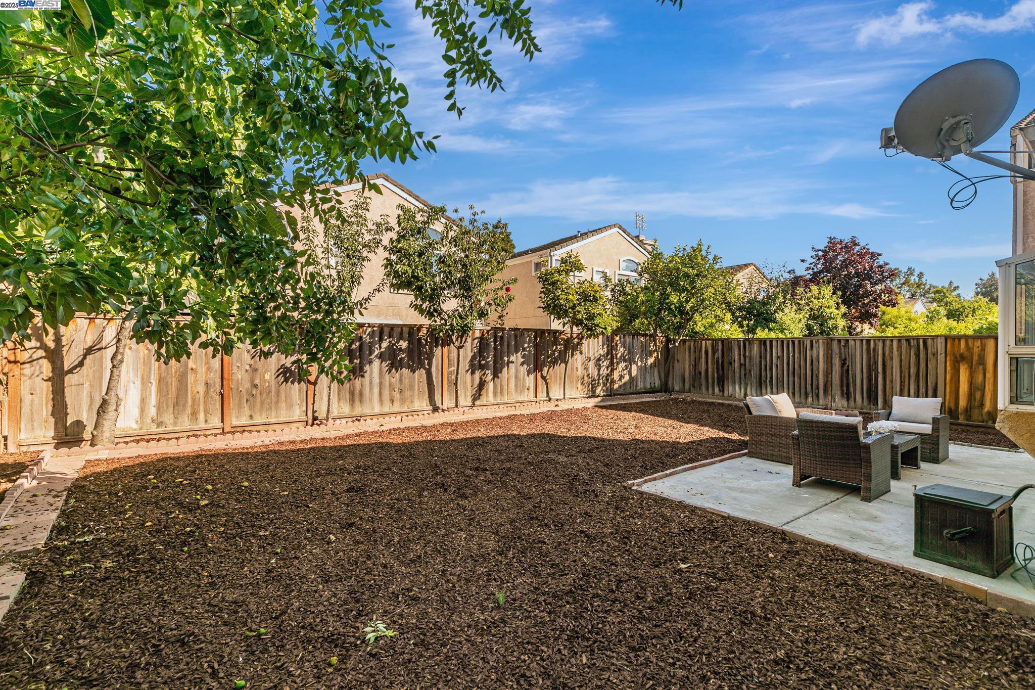 Detail Gallery Image 40 of 42 For 457 Calistoga Cir, Fremont,  CA 94536 - 3 Beds | 2/1 Baths
