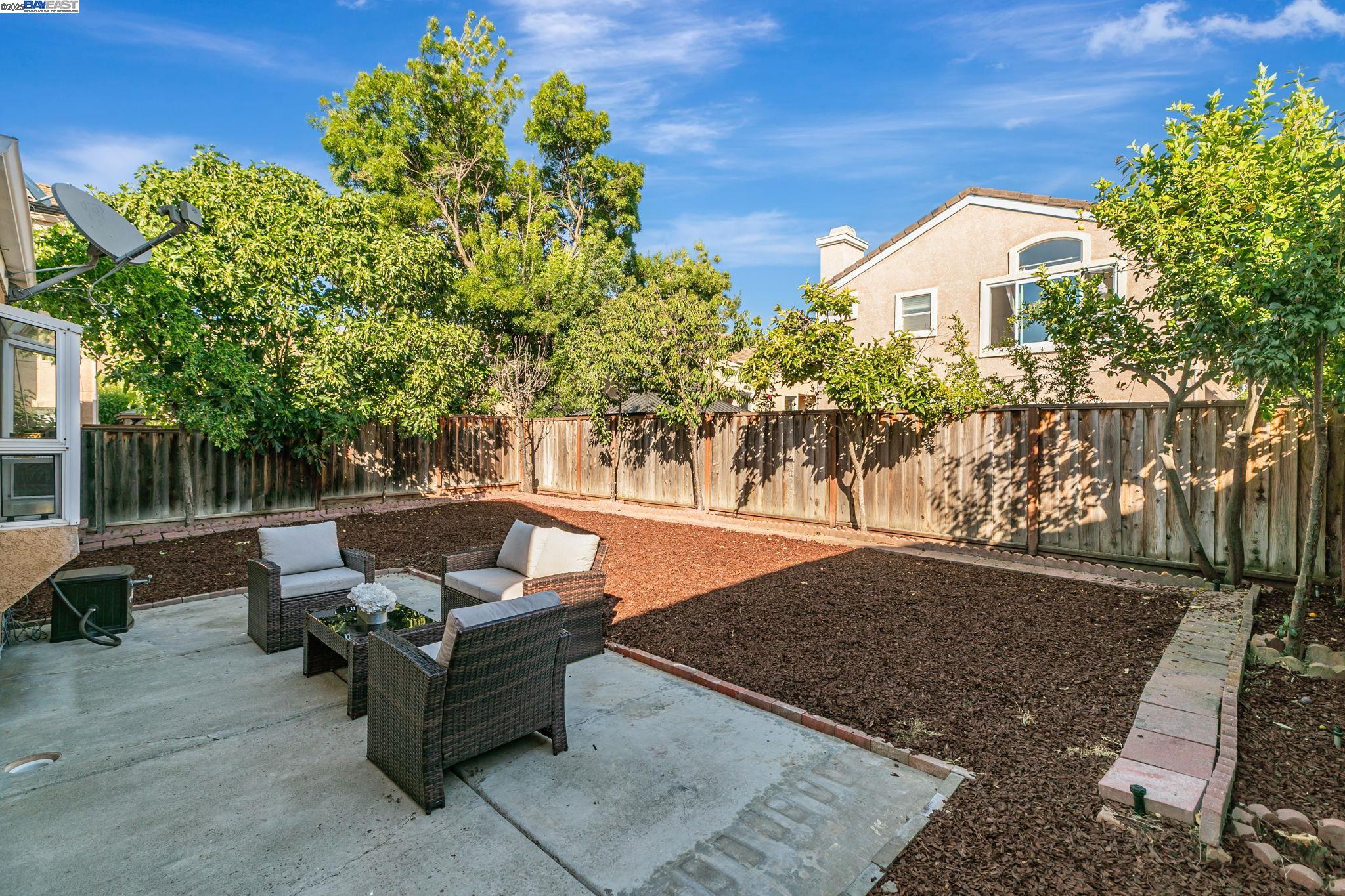 Detail Gallery Image 41 of 42 For 457 Calistoga Cir, Fremont,  CA 94536 - 3 Beds | 2/1 Baths
