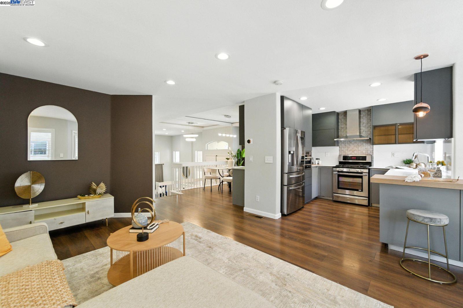 Photo #16: 41103814 Listing: Photo #16