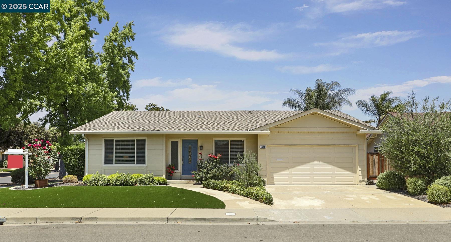 Detail Gallery Image 2 of 33 For 4697 Canary Dr, Pleasanton,  CA 94566 - 4 Beds | 2 Baths