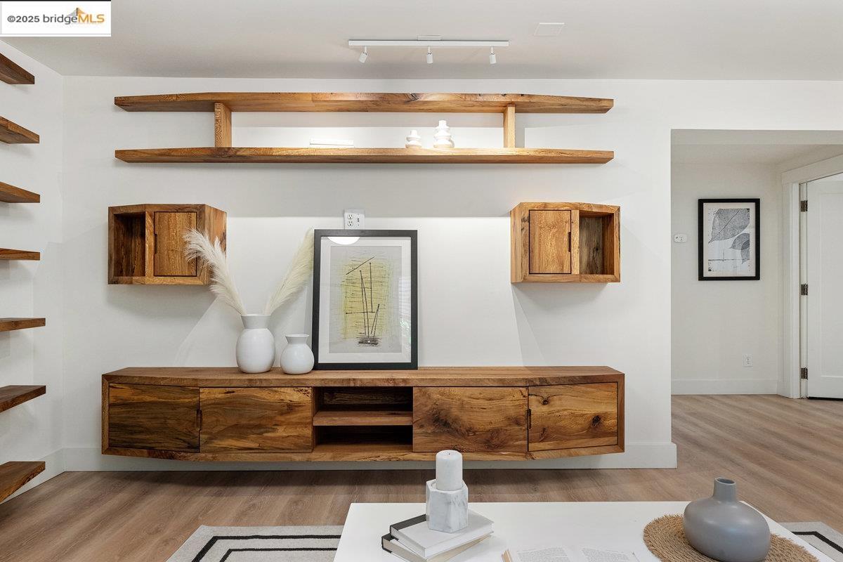 Detail Gallery Image 41 of 60 For 480 58th St, Oakland,  CA 94609 - 3 Beds | 3 Baths