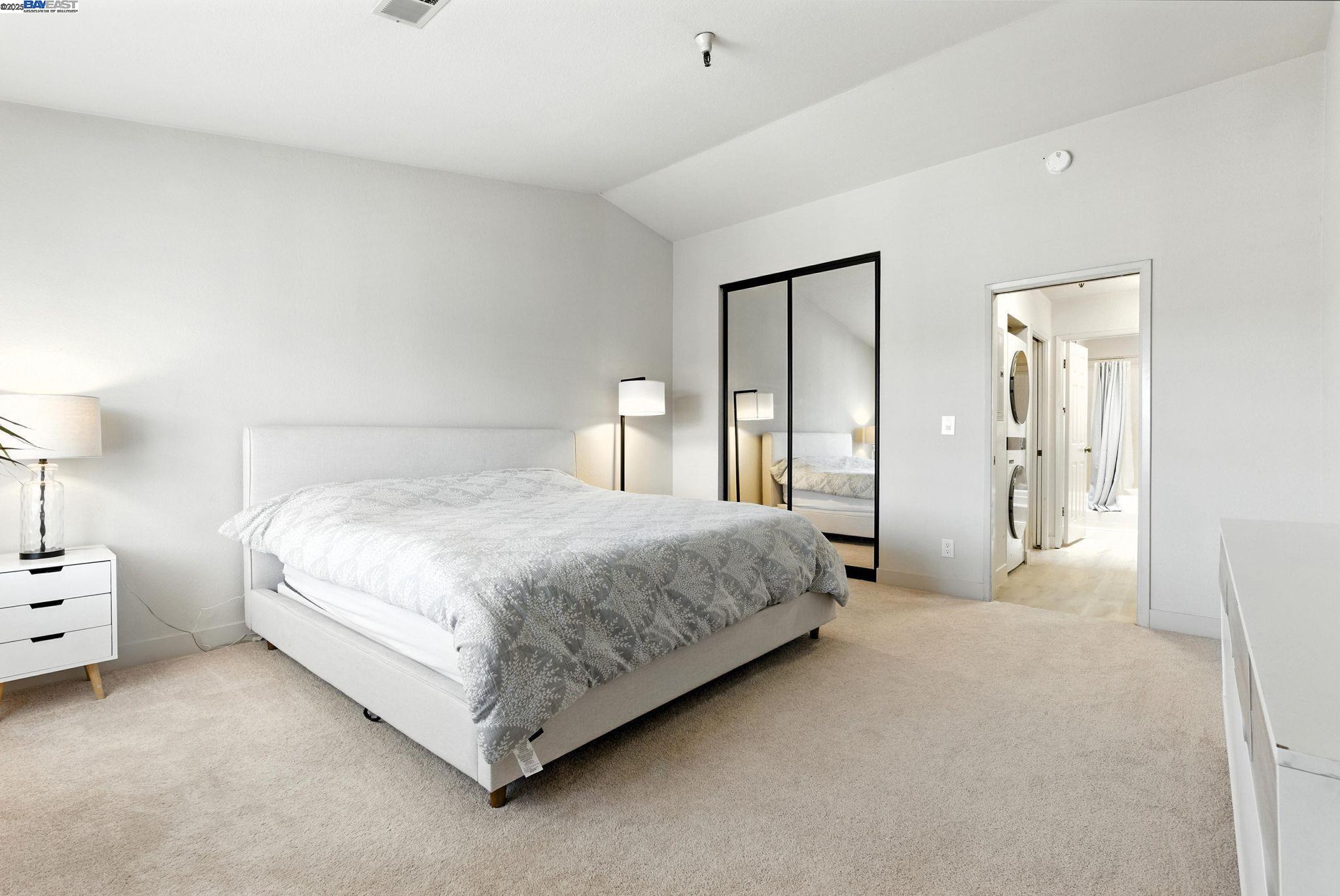 Photo #10: 41103819 Listing: Photo #10