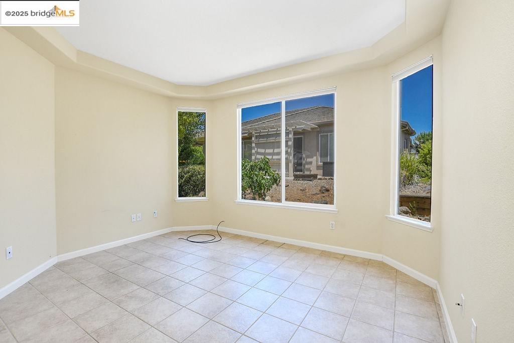 Detail Gallery Image 11 of 37 For 350 Atlantic Dr, Rio Vista,  CA 94571 - 2 Beds | 2 Baths