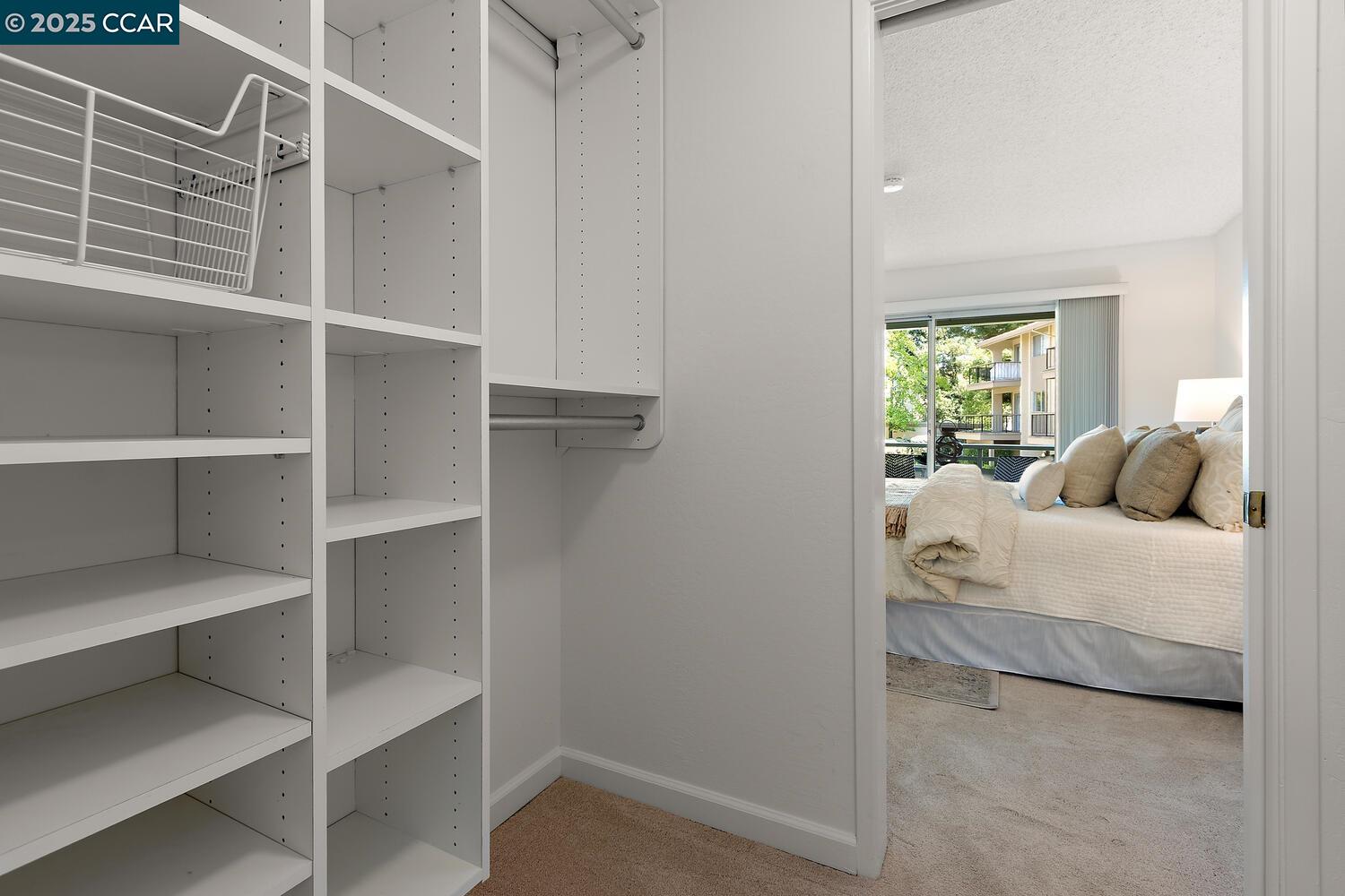 Photo #17: 41103821 Listing: Photo #17