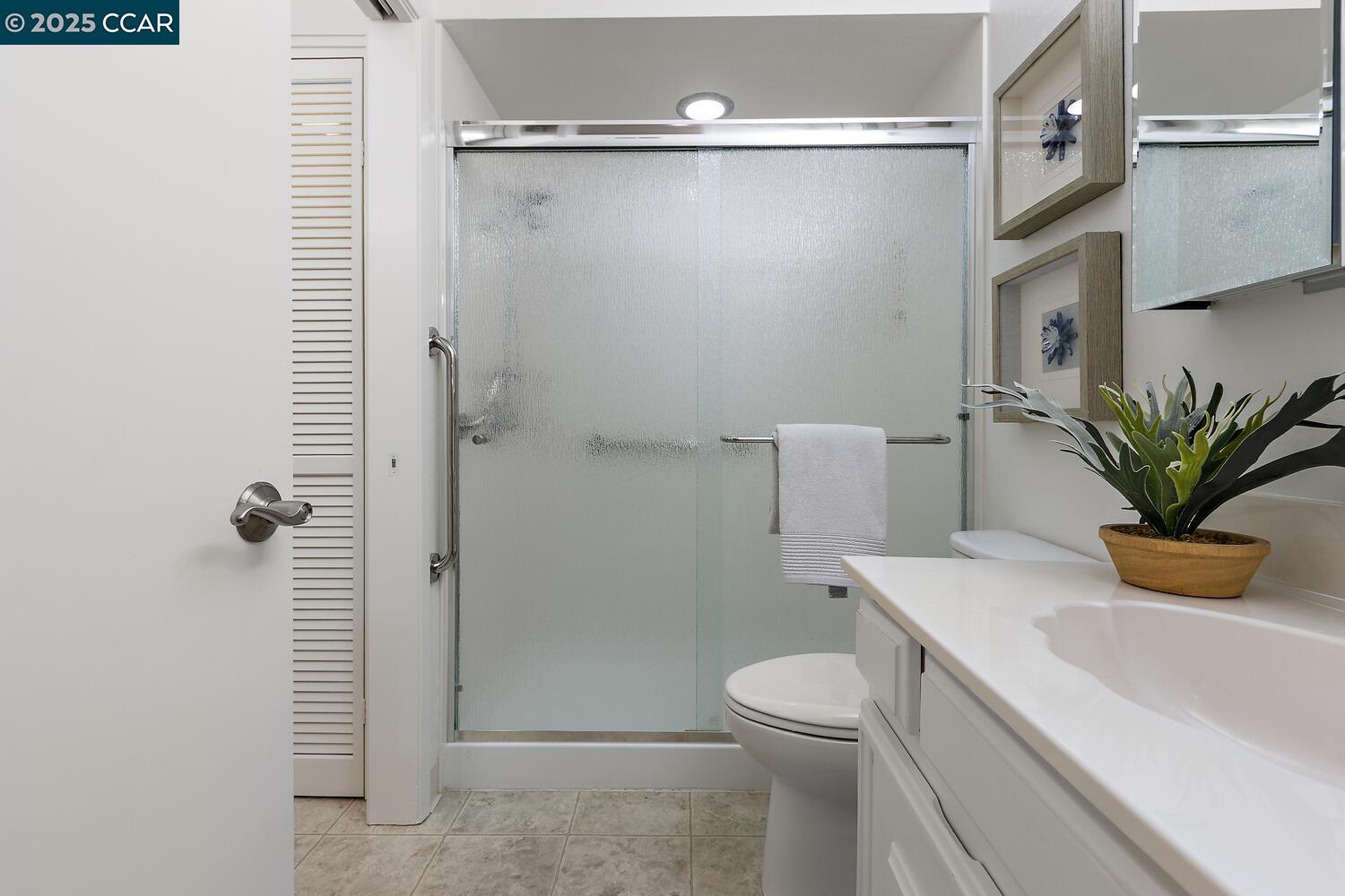 Photo #22: 41103821 Listing: Photo #22