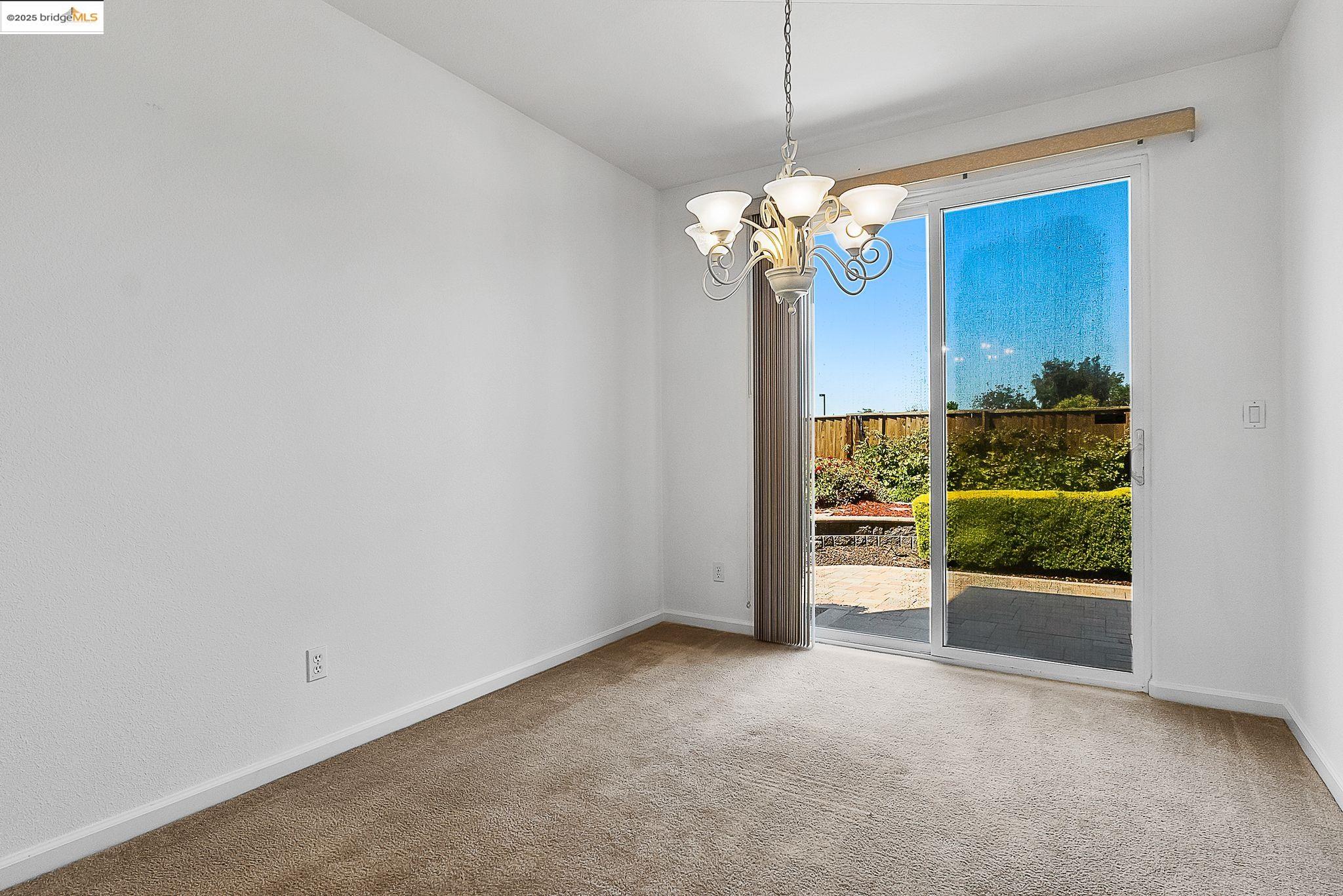 Detail Gallery Image 11 of 59 For 38 Grand Canyon Cir, Oakley,  CA 94561 - 4 Beds | 3 Baths