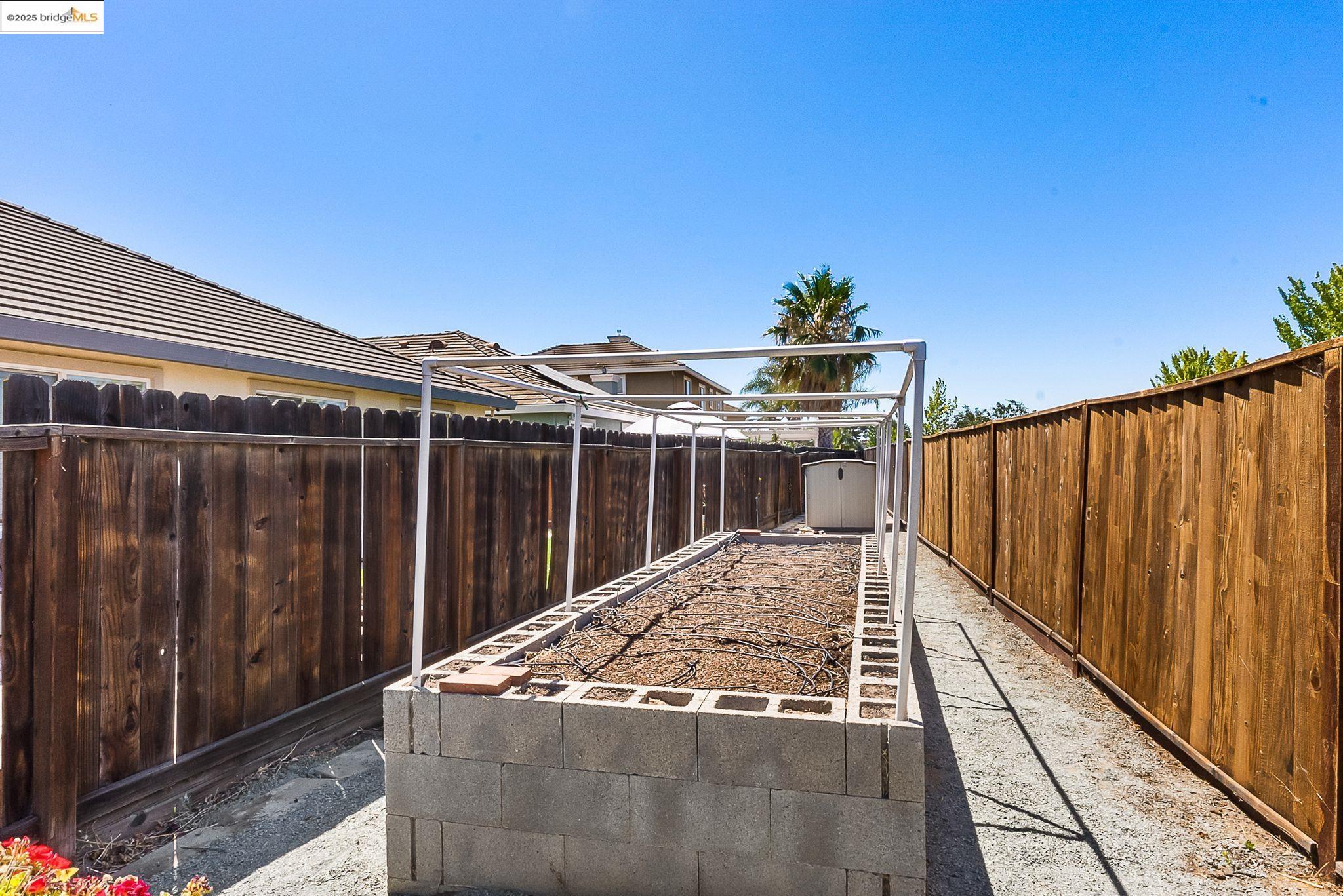 Detail Gallery Image 48 of 59 For 38 Grand Canyon Cir, Oakley,  CA 94561 - 4 Beds | 3 Baths