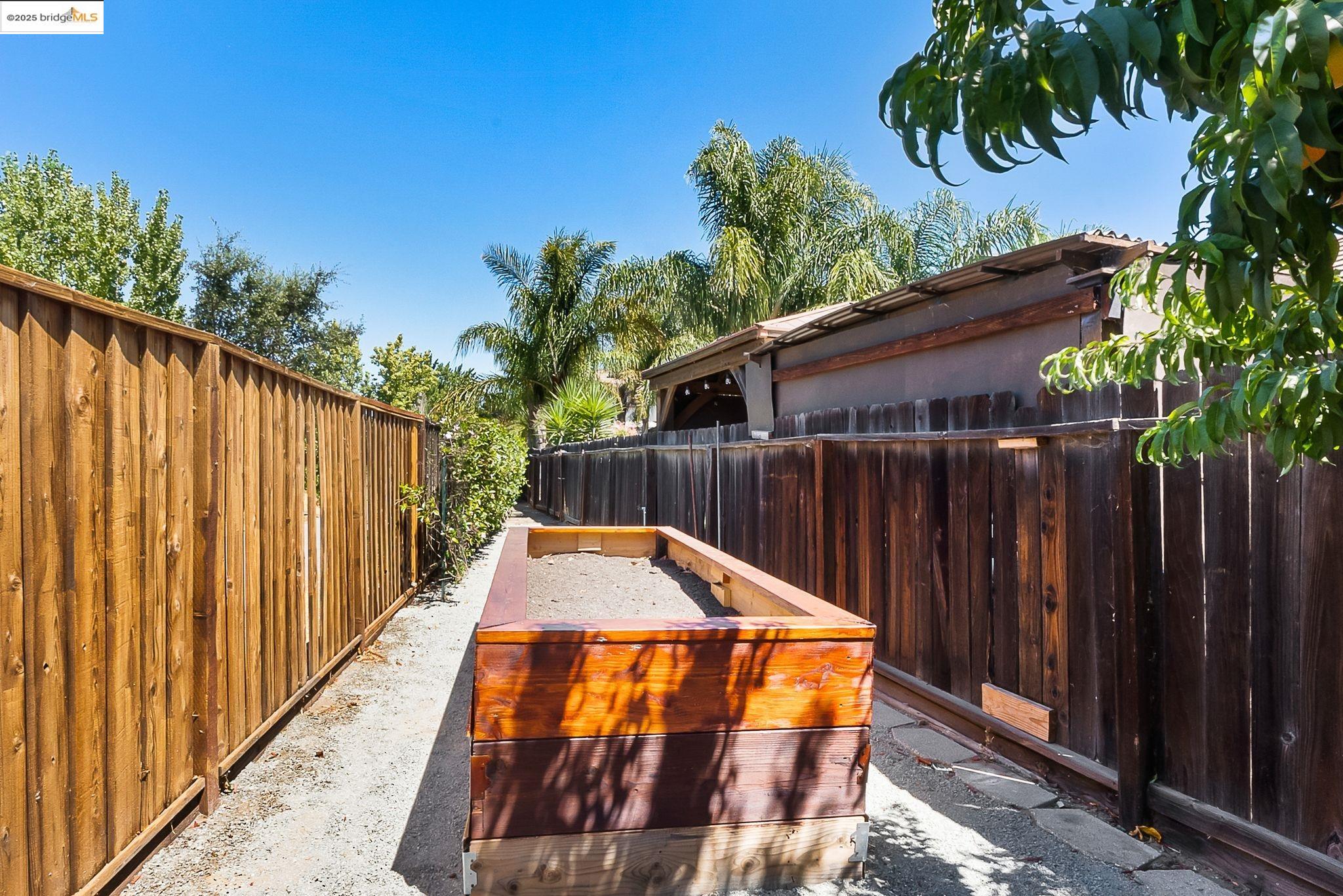 Detail Gallery Image 50 of 59 For 38 Grand Canyon Cir, Oakley,  CA 94561 - 4 Beds | 3 Baths