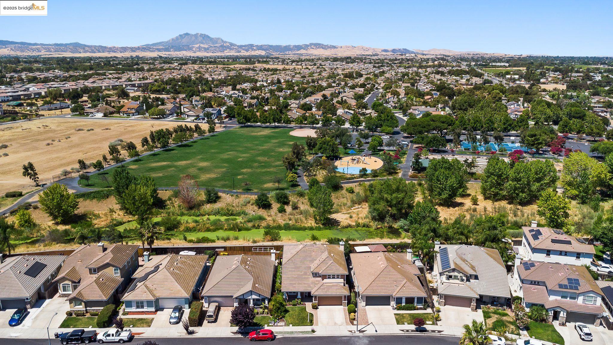 Detail Gallery Image 58 of 59 For 38 Grand Canyon Cir, Oakley,  CA 94561 - 4 Beds | 3 Baths