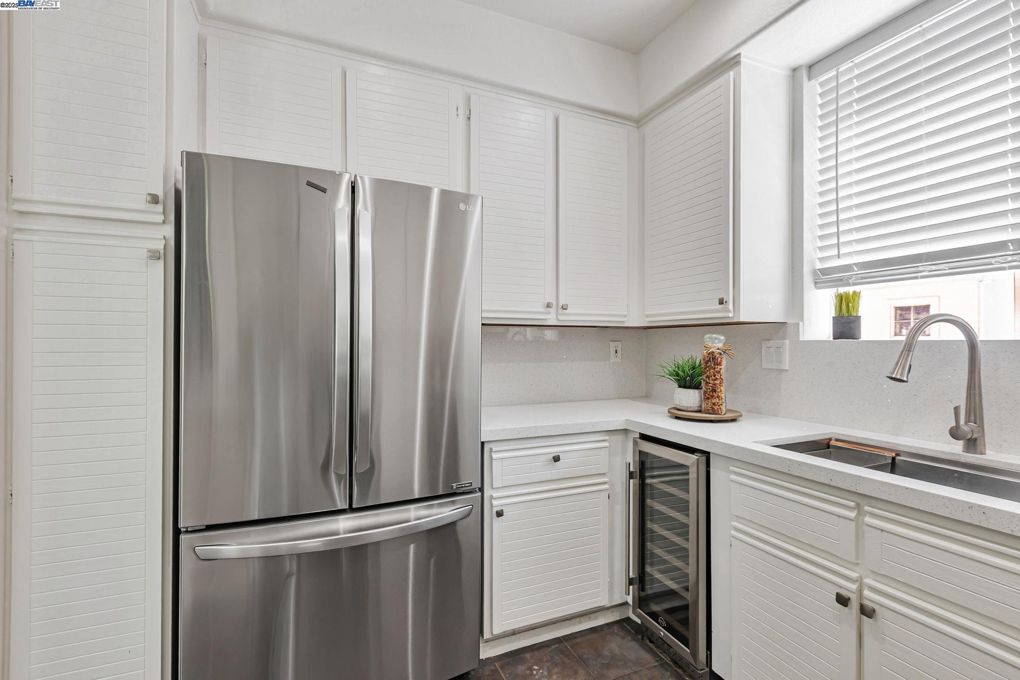 Detail Gallery Image 10 of 38 For 455 Navaro Way #201,  San Jose,  CA 95134 - 1 Beds | 1 Baths