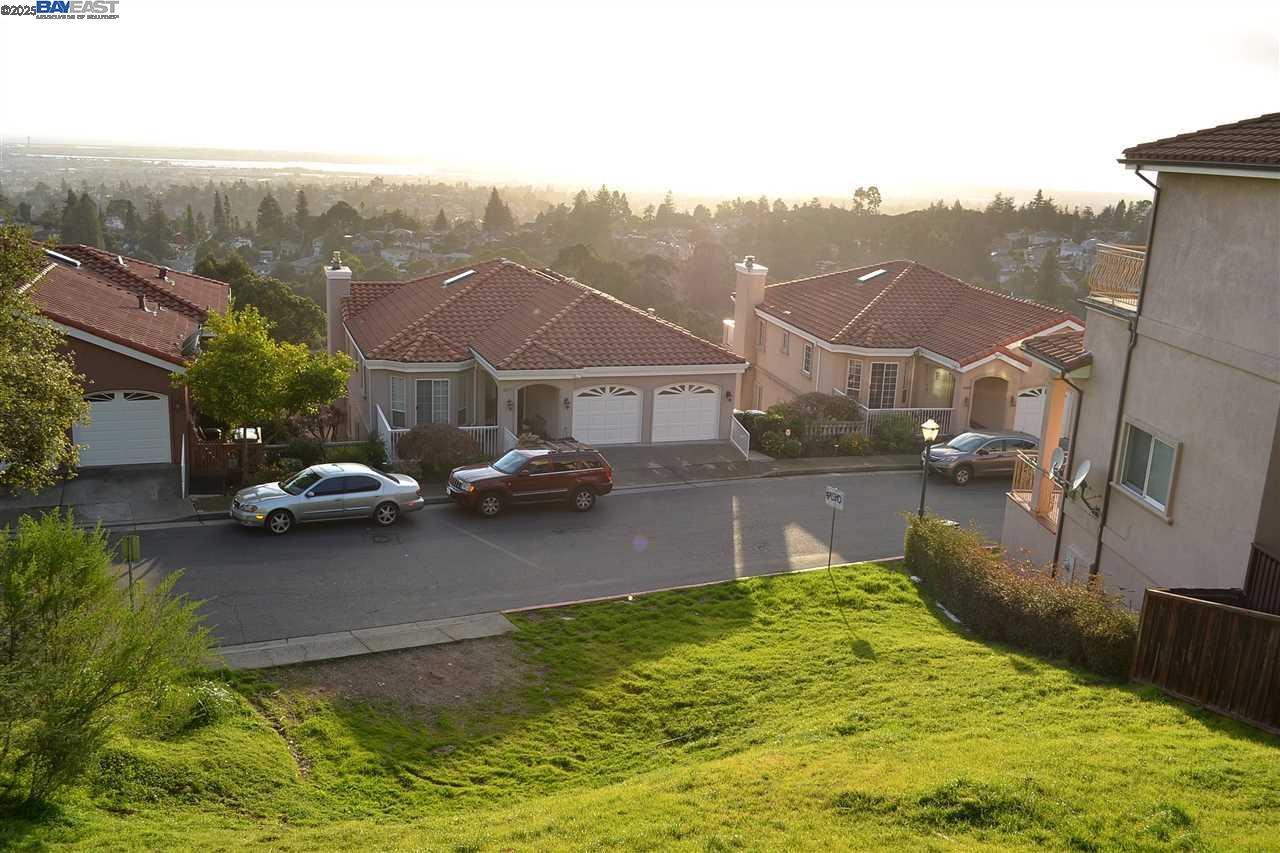 Detail Gallery Image 21 of 22 For 4320 Terrabella Way, Oakland,  CA 94619 - – Beds | – Baths