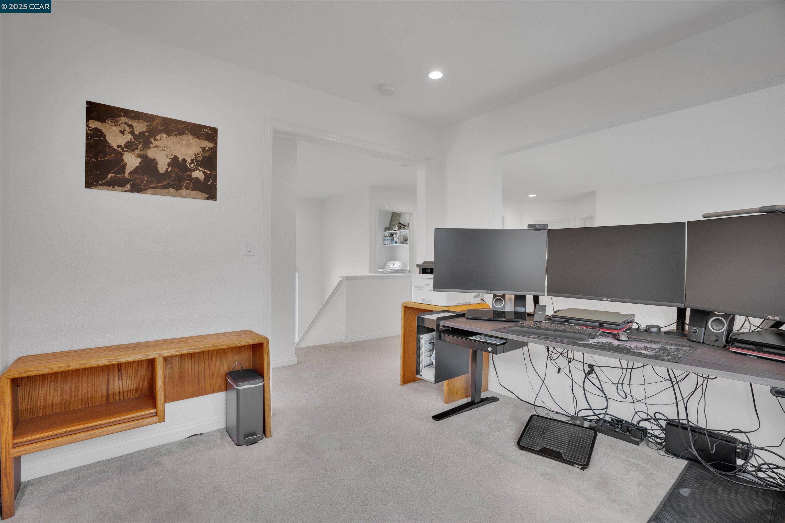 Detail Gallery Image 33 of 43 For 769 Bayshore St, Martinez,  CA 94553 - 4 Beds | 2/1 Baths