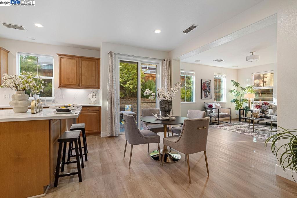 Detail Gallery Image 18 of 59 For 3705 Edgecomb Ct, Dublin,  CA 94568 - 4 Beds | 3 Baths