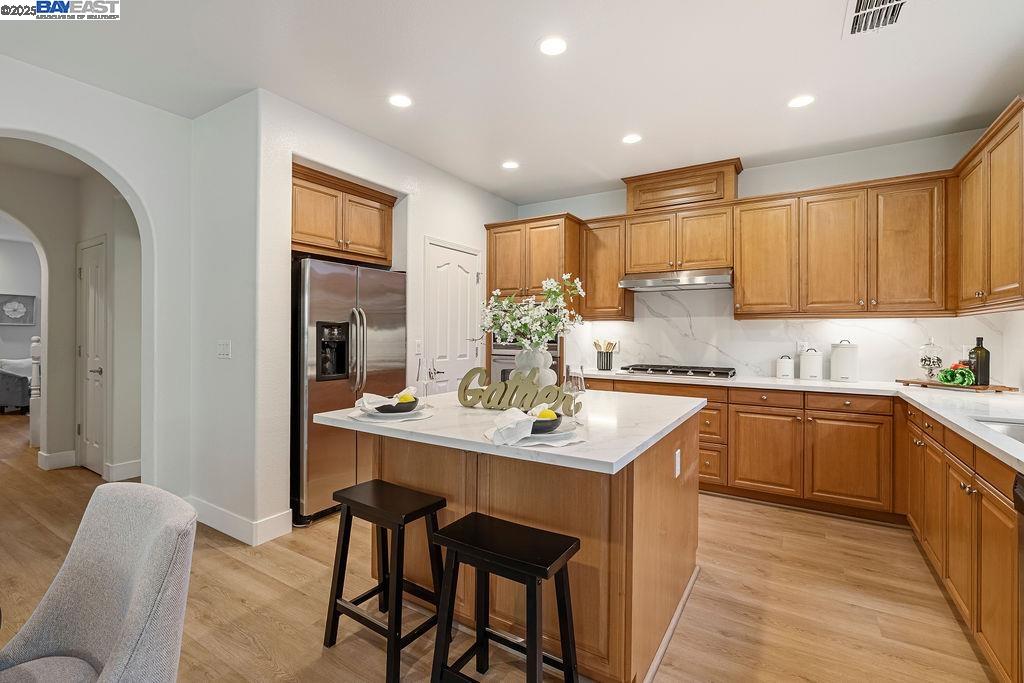 Detail Gallery Image 3 of 59 For 3705 Edgecomb Ct, Dublin,  CA 94568 - 4 Beds | 3 Baths