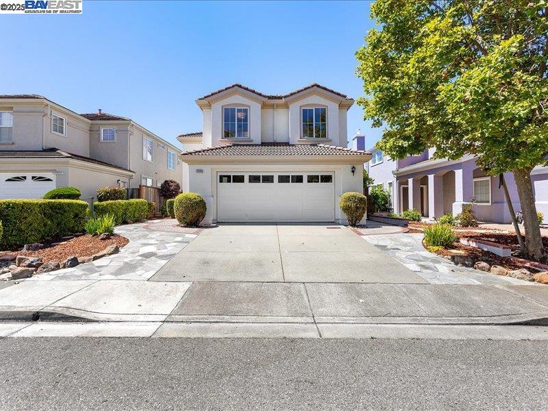 Detail Gallery Image 3 of 54 For 21042 Sherman Dr, Castro Valley,  CA 94552 - 3 Beds | 2/1 Baths