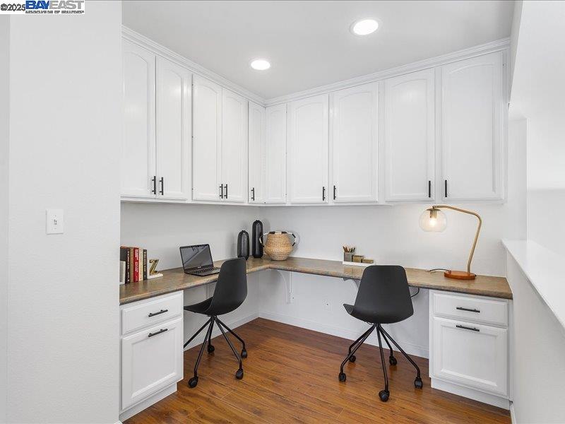 Detail Gallery Image 29 of 54 For 21042 Sherman Dr, Castro Valley,  CA 94552 - 3 Beds | 2/1 Baths