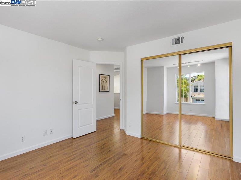 Detail Gallery Image 48 of 54 For 21042 Sherman Dr, Castro Valley,  CA 94552 - 3 Beds | 2/1 Baths