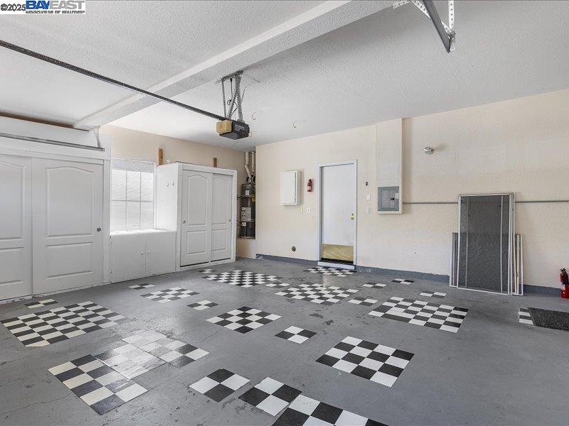 Detail Gallery Image 49 of 54 For 21042 Sherman Dr, Castro Valley,  CA 94552 - 3 Beds | 2/1 Baths