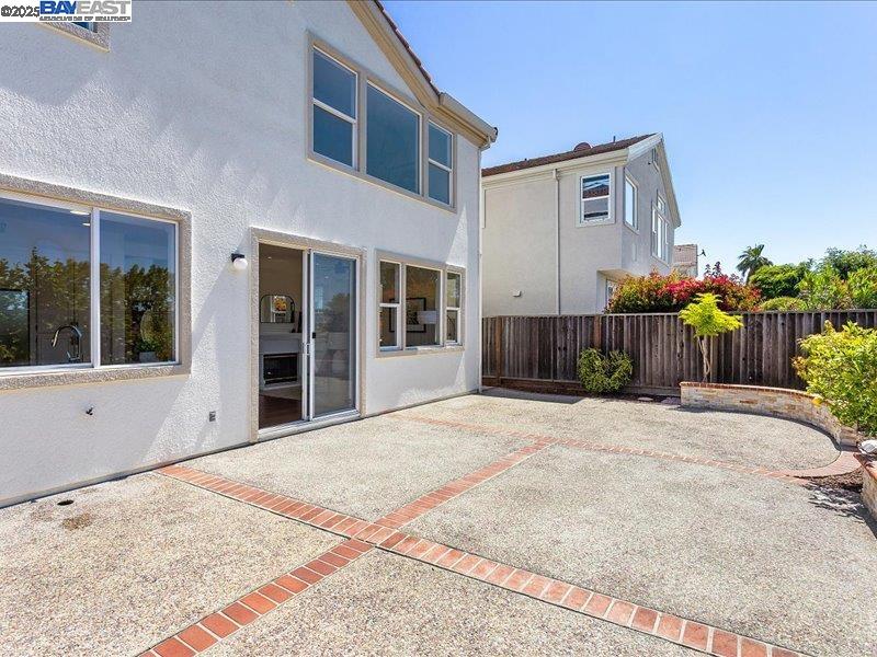 Detail Gallery Image 52 of 54 For 21042 Sherman Dr, Castro Valley,  CA 94552 - 3 Beds | 2/1 Baths