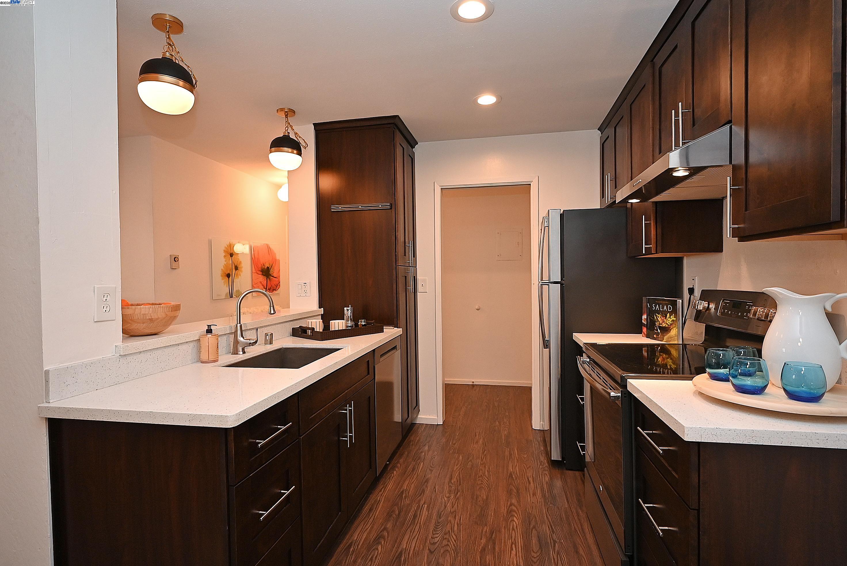 Photo #19: 41103836 Listing: Photo #19