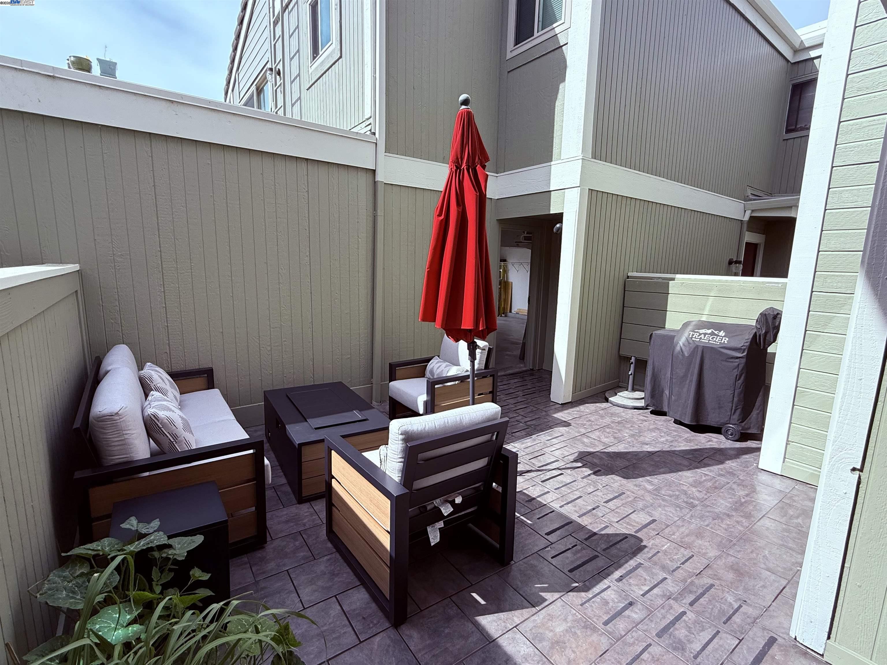 Photo #4: 41103838 Listing 
