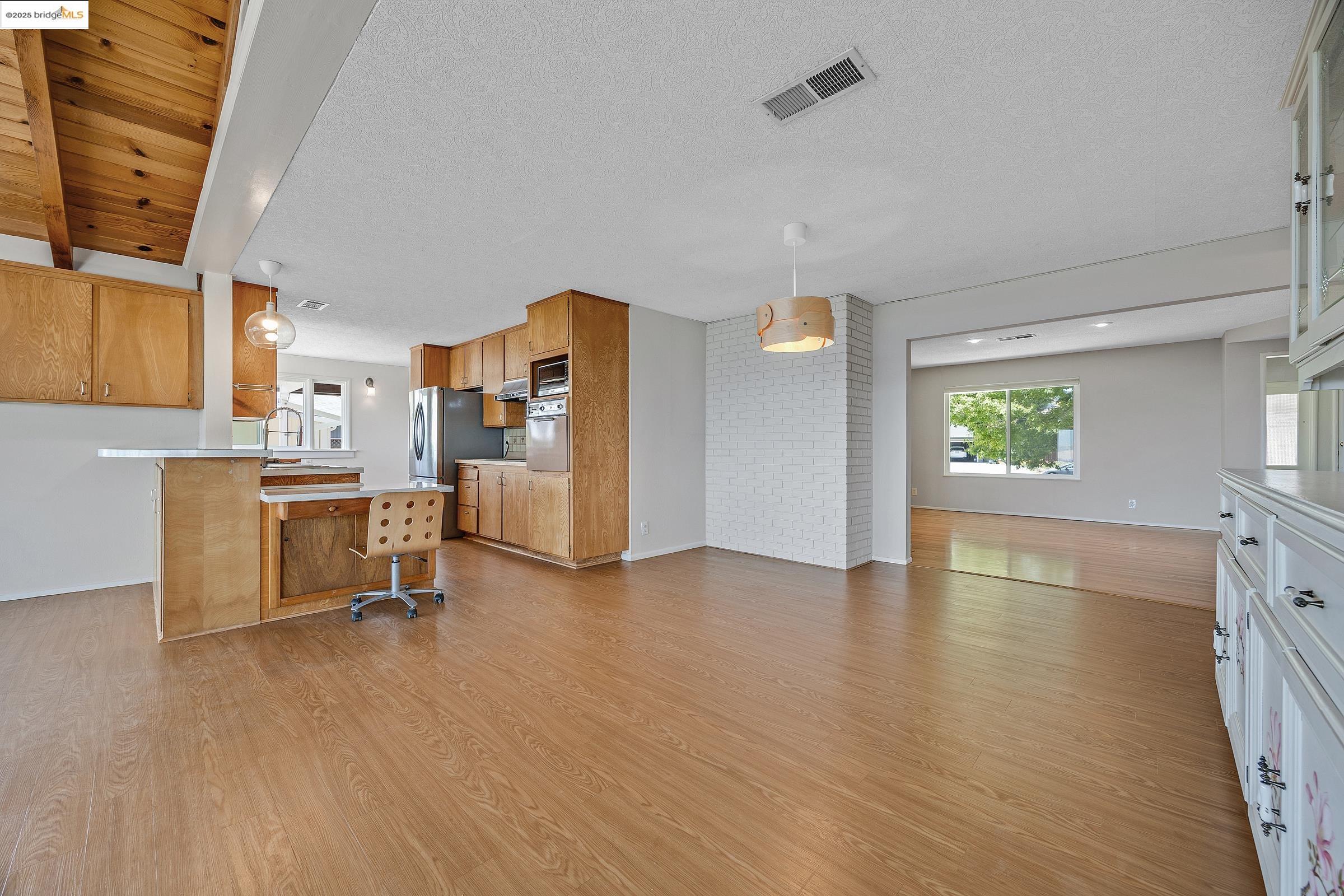 Detail Gallery Image 15 of 50 For Encanto, Walnut Creek,  CA 94597 - 3 Beds | 2 Baths