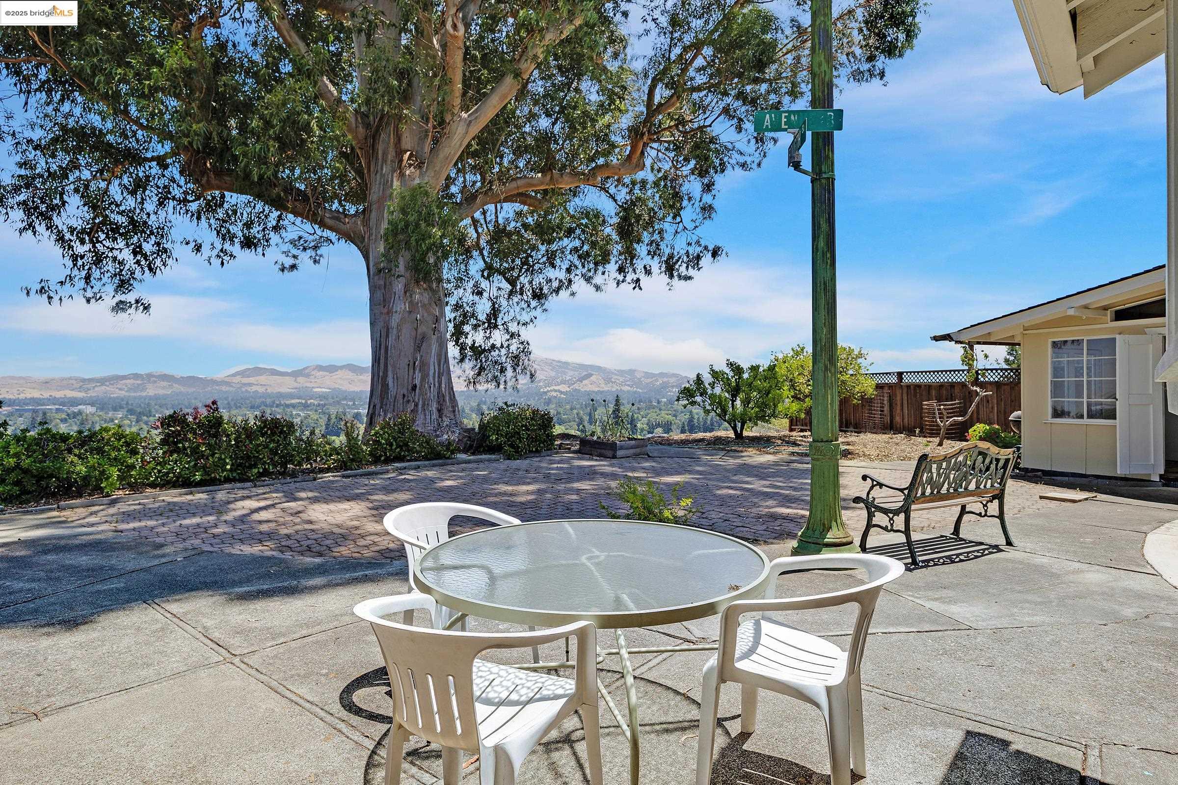 Detail Gallery Image 30 of 50 For Encanto, Walnut Creek,  CA 94597 - 3 Beds | 2 Baths