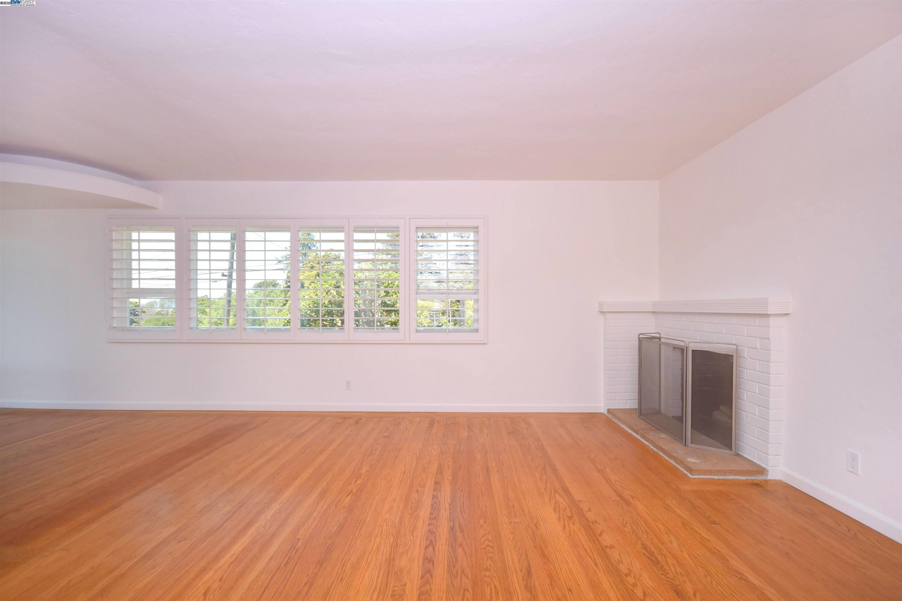 Detail Gallery Image 11 of 40 For 7504 Eureka Ave, El Cerrito,  CA 94530 - 3 Beds | 1/1 Baths