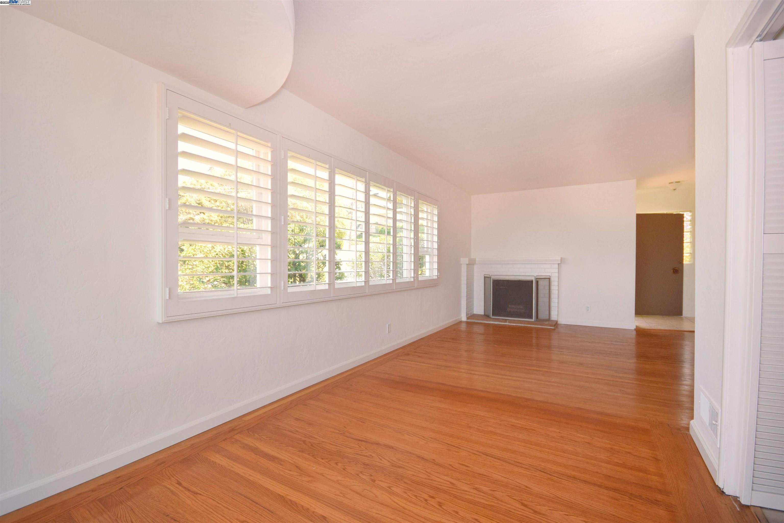 Detail Gallery Image 10 of 40 For 7504 Eureka Ave, El Cerrito,  CA 94530 - 3 Beds | 1/1 Baths