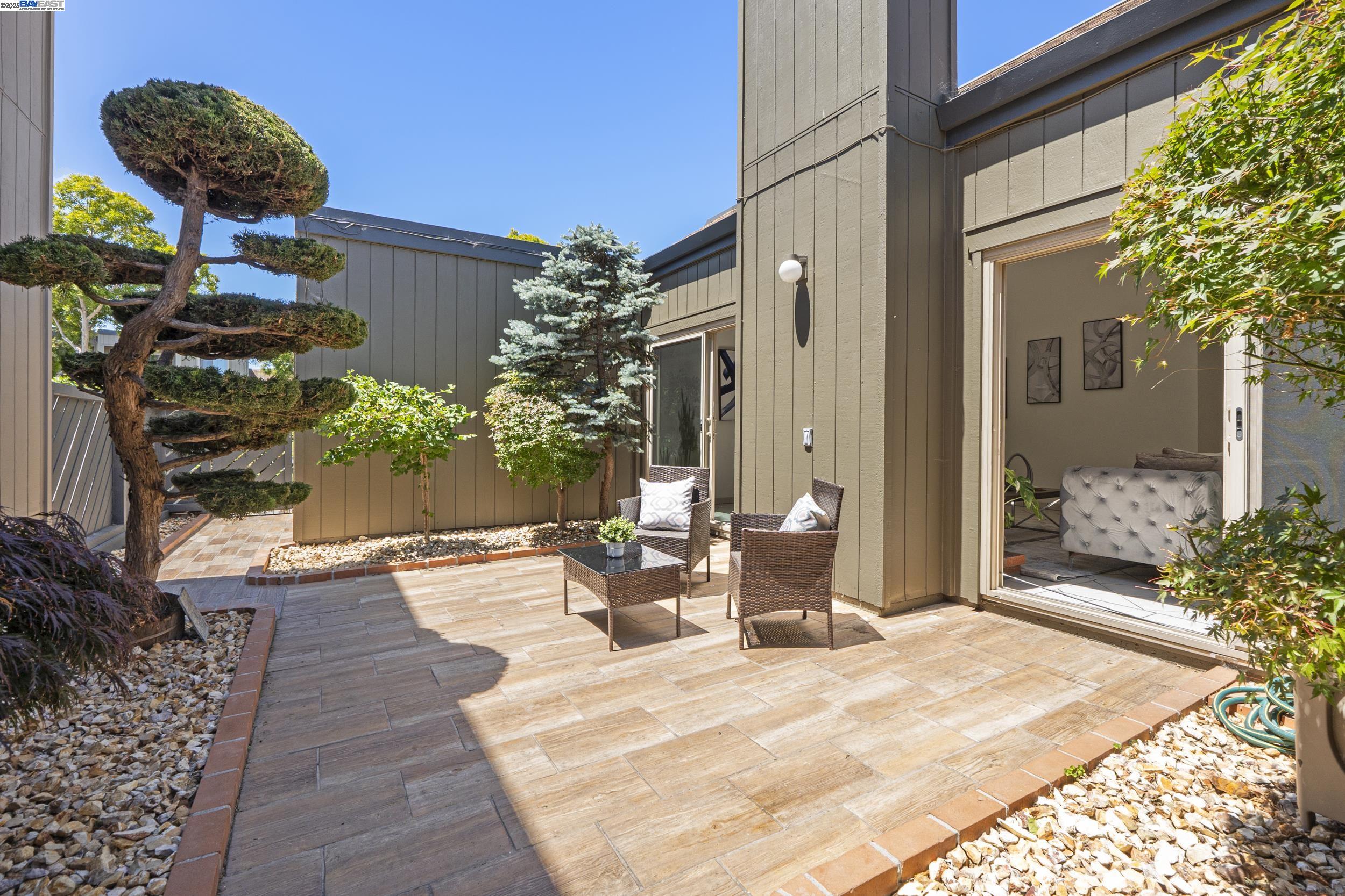 Photo #12: 41103844 Listing: Photo #12