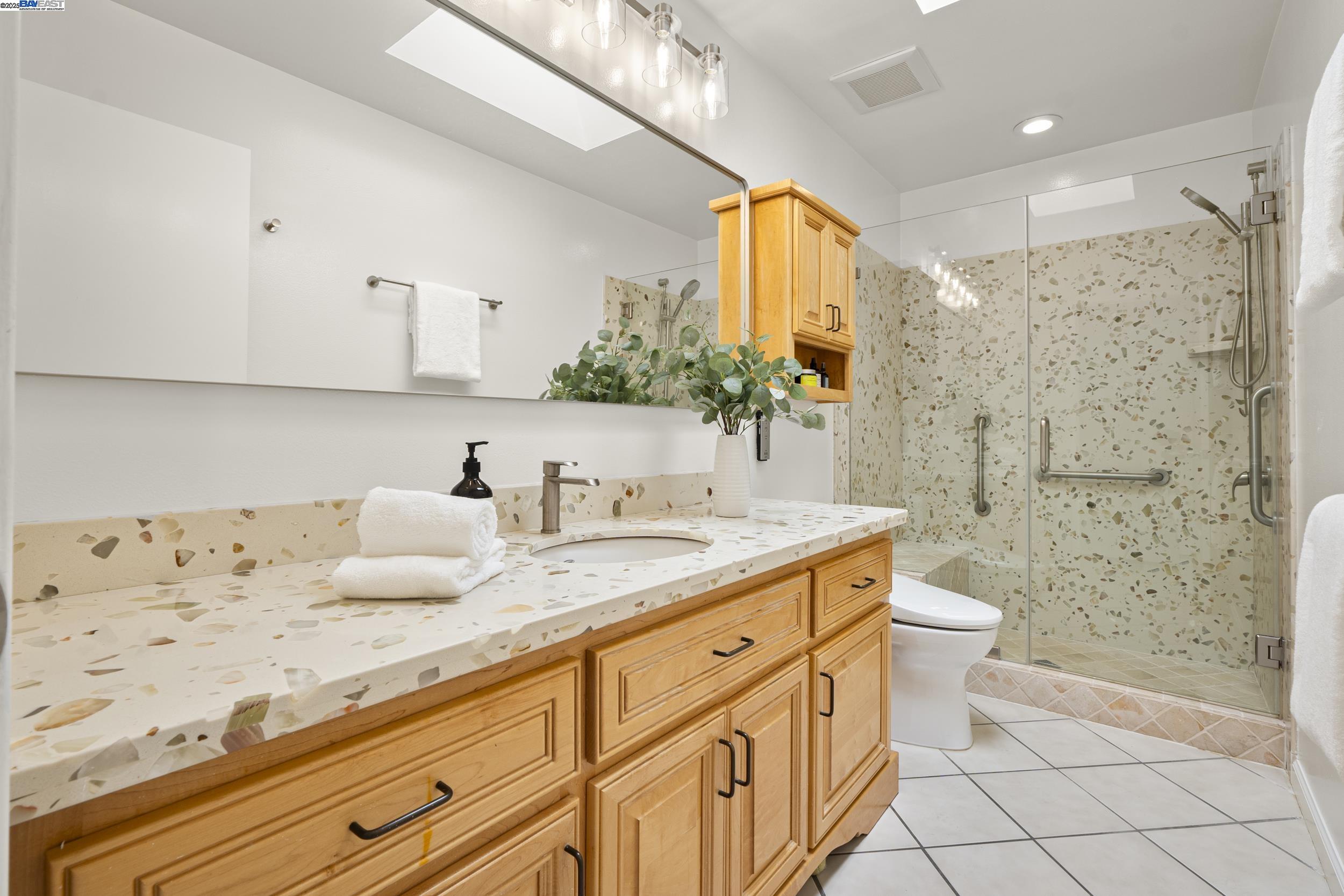 Photo #25: 41103844 Listing: Photo #25