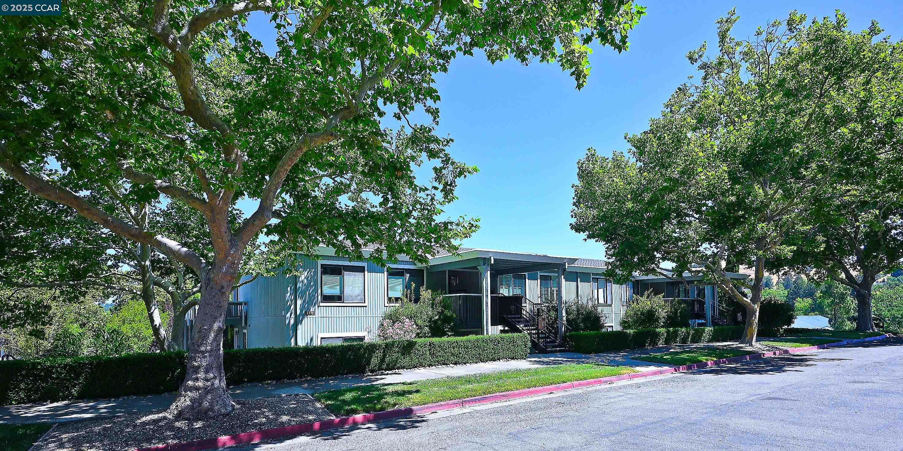 MLS: 41103845 Condo For Sale