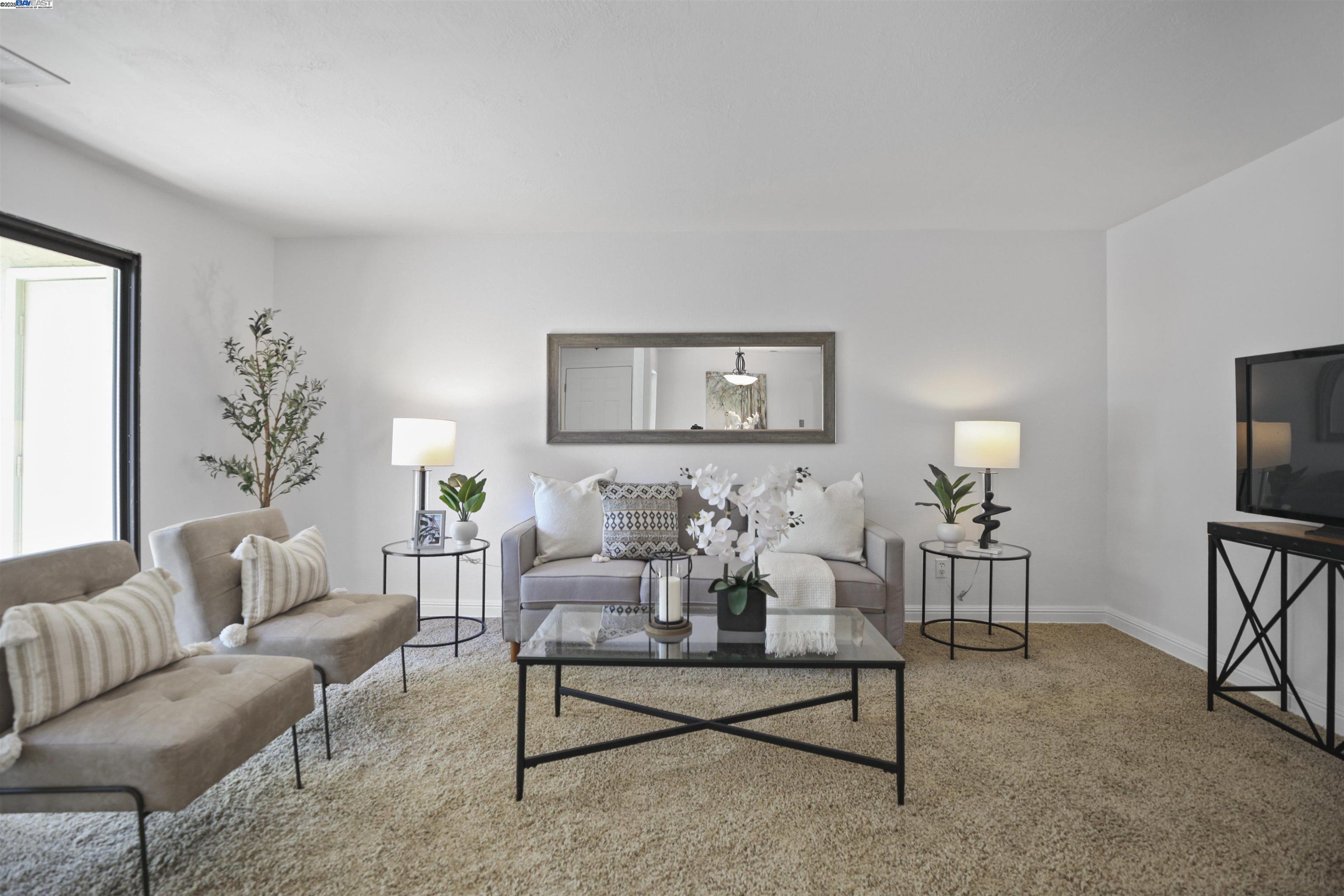 Photo #12: 41103846 Listing: Photo #12