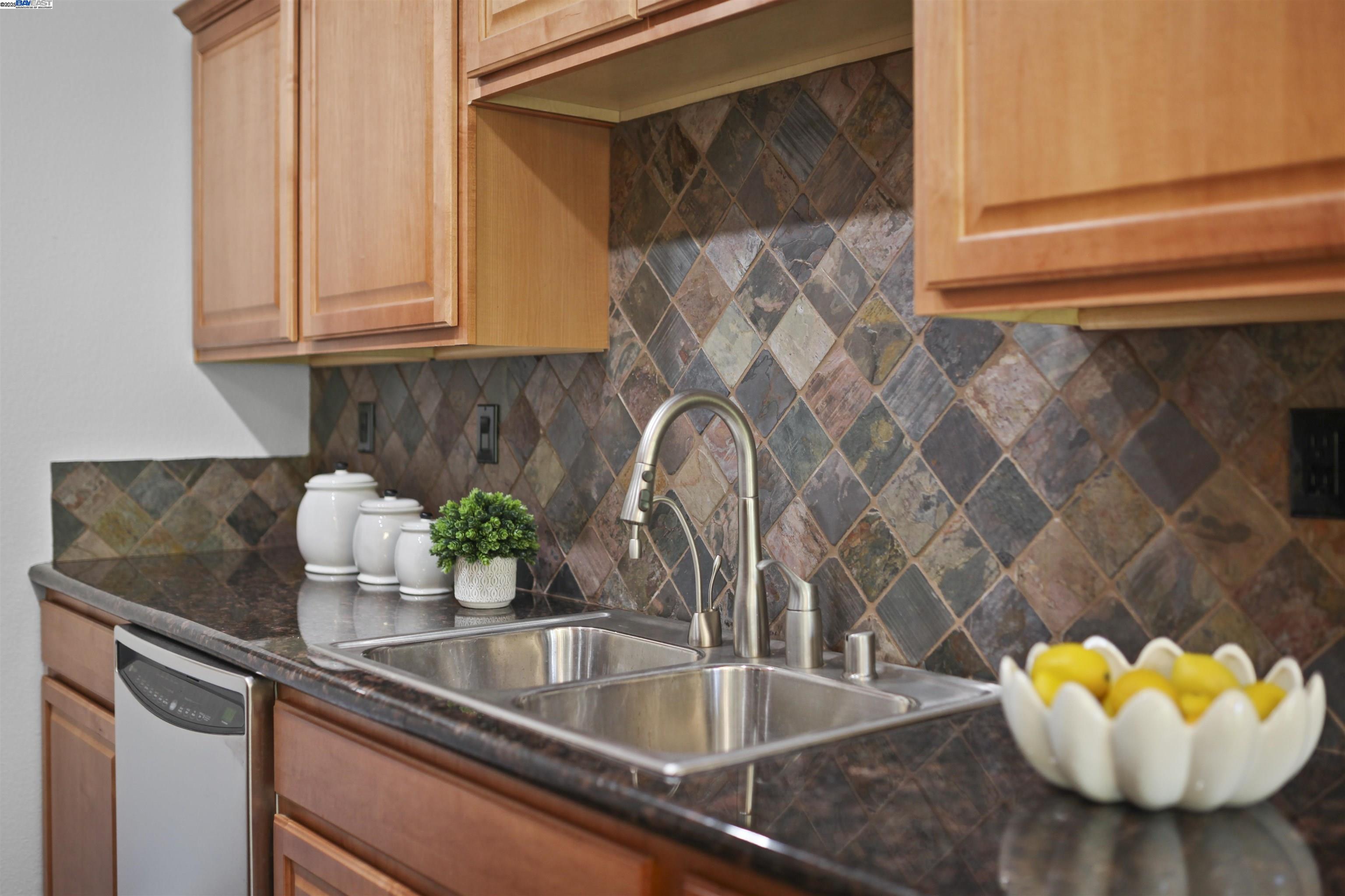 Photo #19: 41103846 Listing: Photo #19