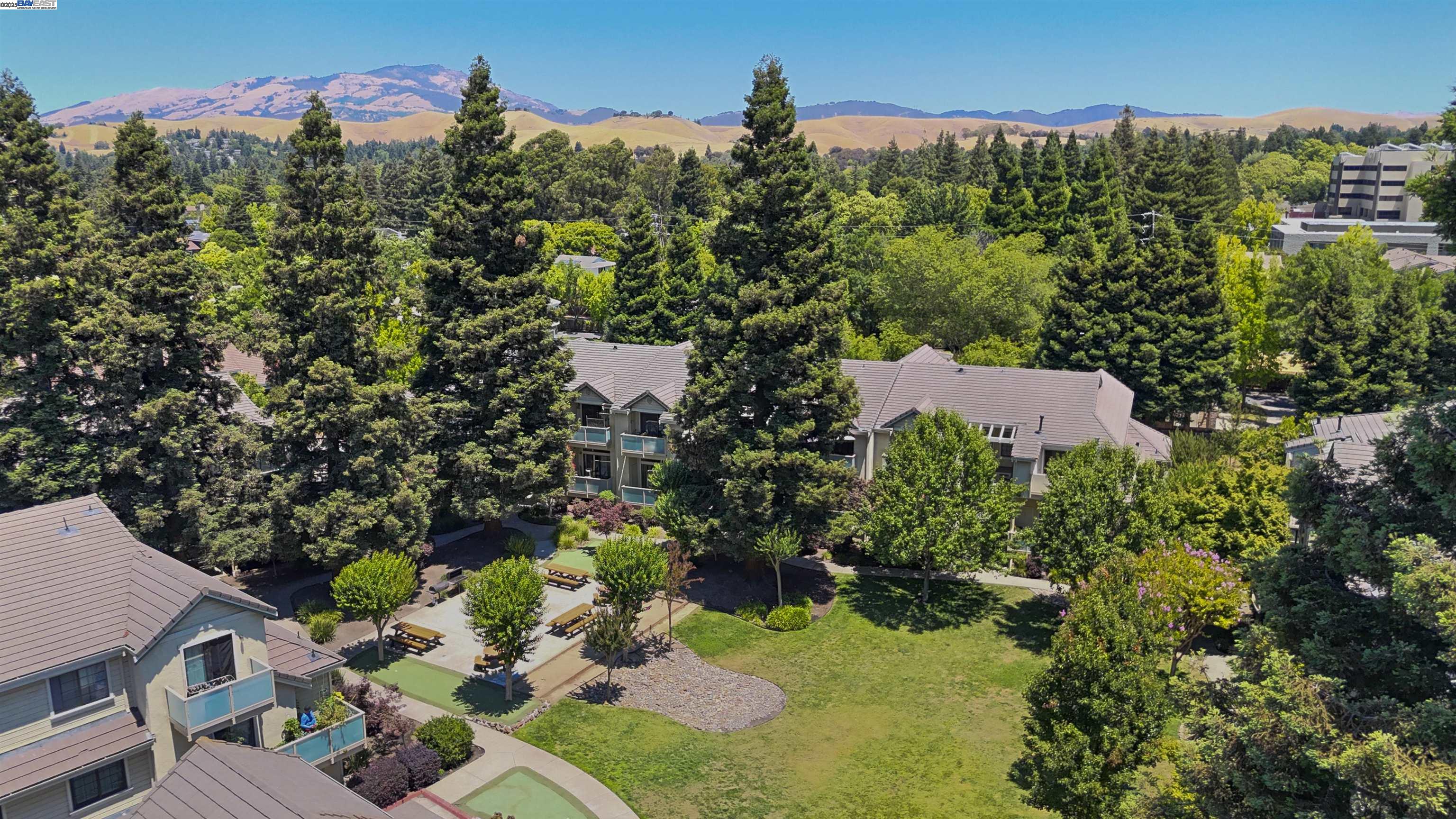 Photo #3: 41103846 Listing 