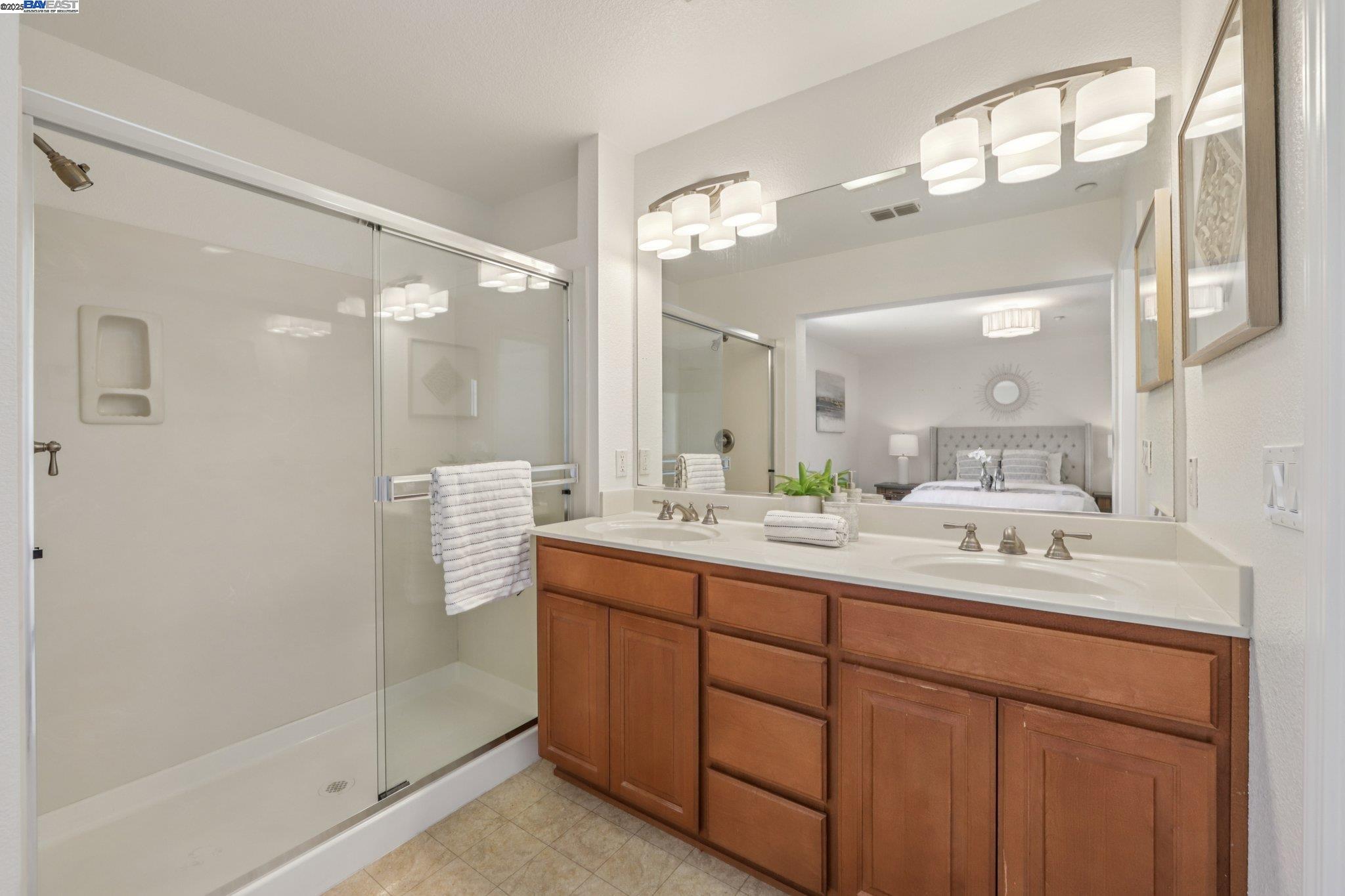 Detail Gallery Image 20 of 40 For 4560 Actriz Pl, Martinez,  CA 94553 - 4 Beds | 2/1 Baths