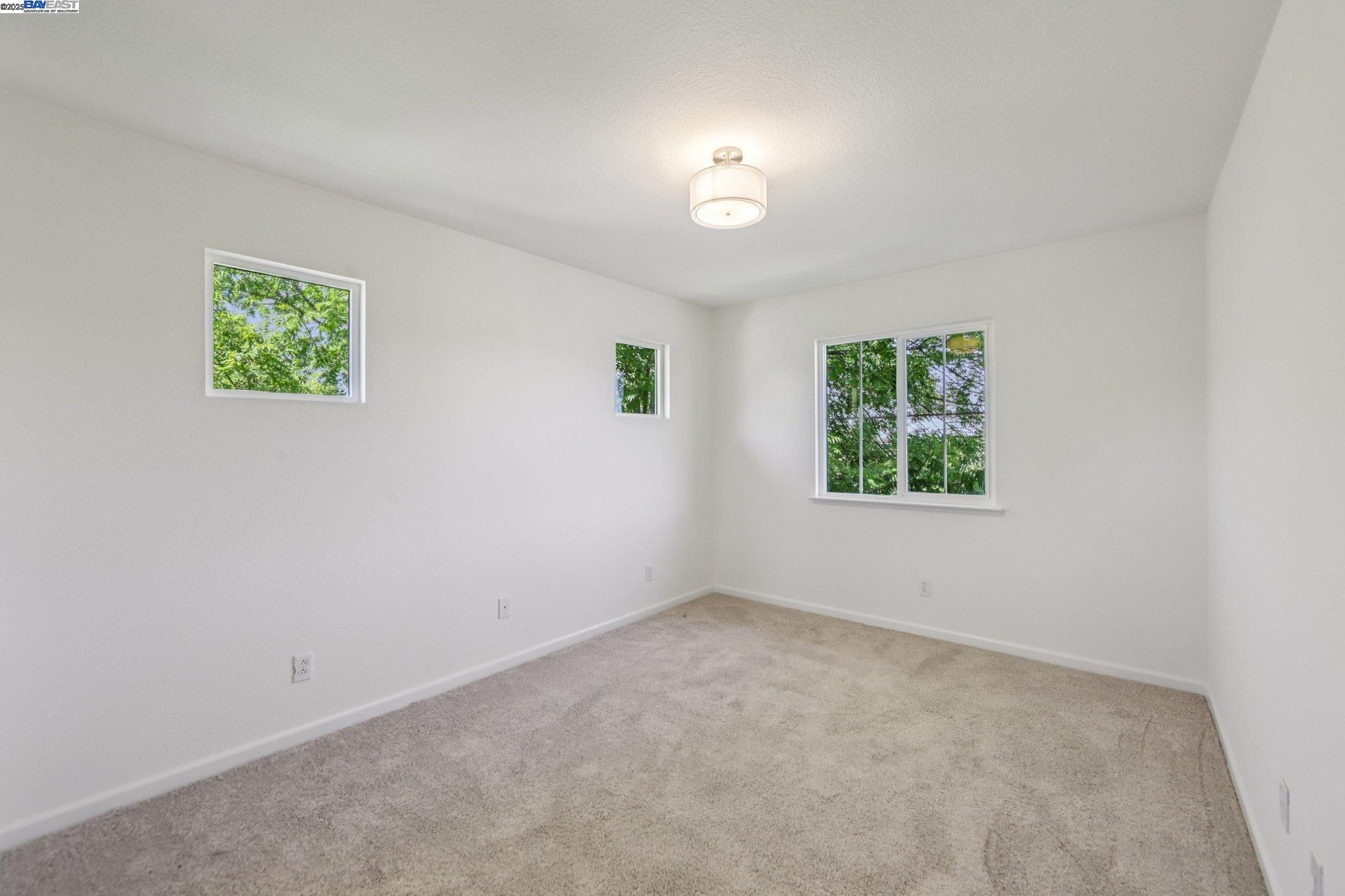 Detail Gallery Image 24 of 40 For 4560 Actriz Pl, Martinez,  CA 94553 - 4 Beds | 2/1 Baths
