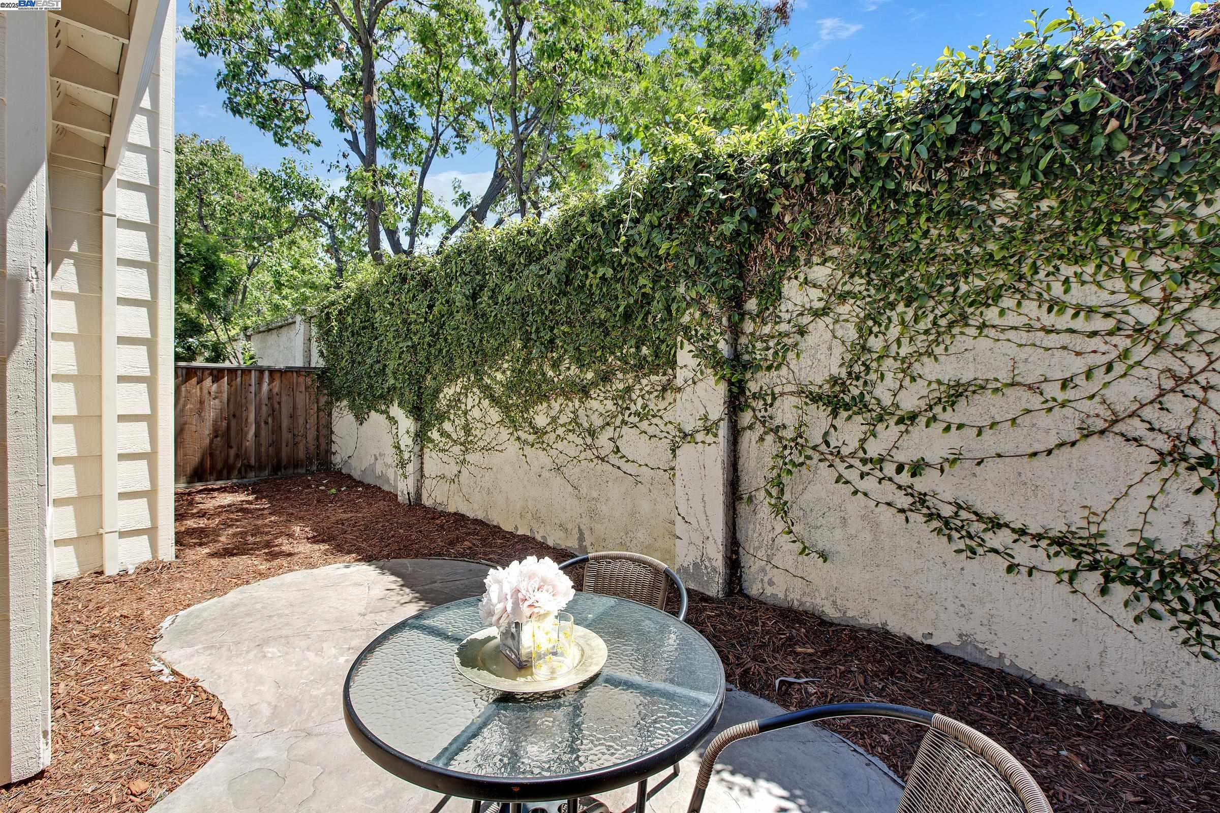 Detail Gallery Image 21 of 60 For 6477 Potrero Dr, Newark,  CA 94560 - 3 Beds | 2/1 Baths