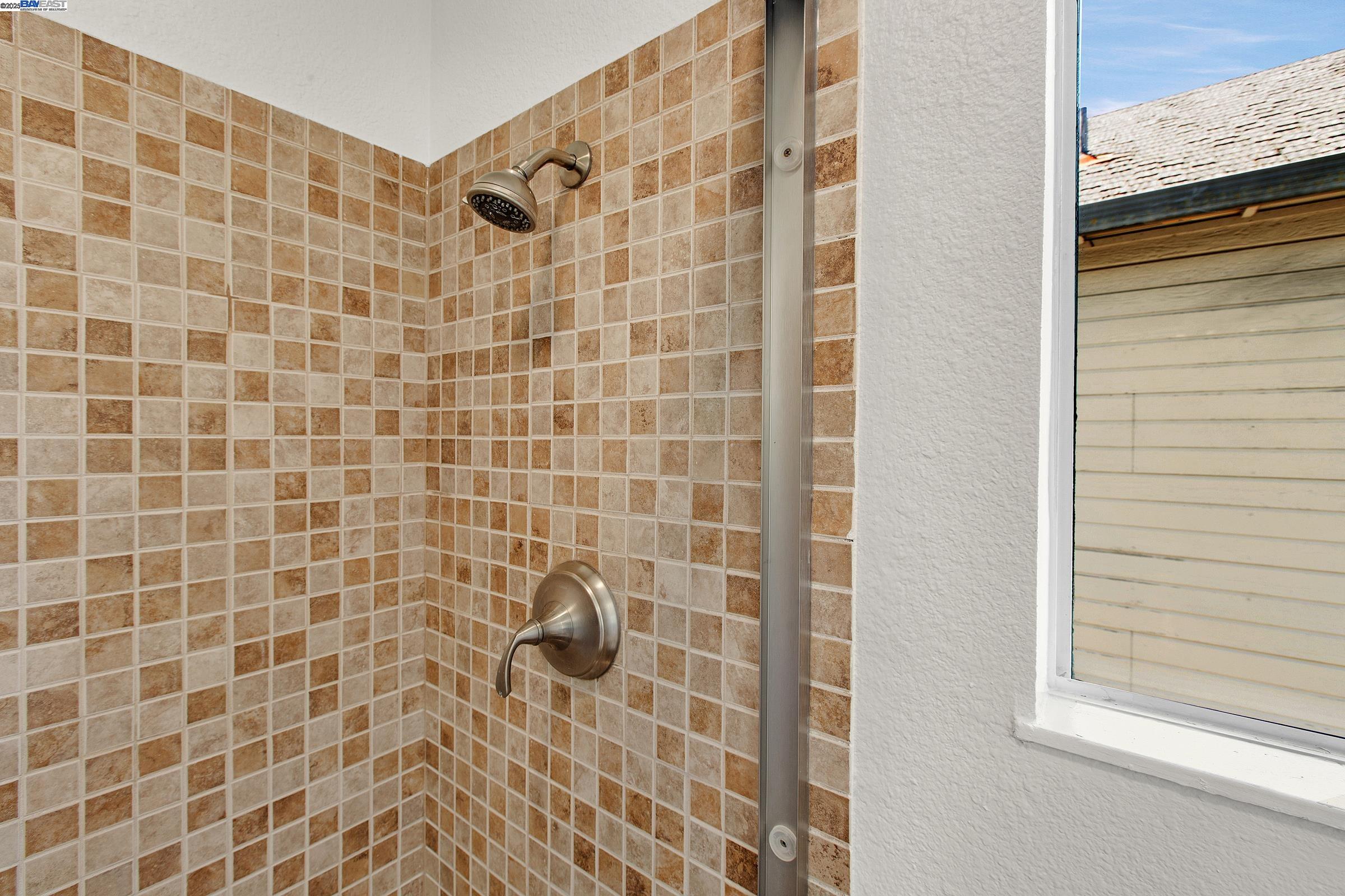 Detail Gallery Image 29 of 60 For 6477 Potrero Dr, Newark,  CA 94560 - 3 Beds | 2/1 Baths