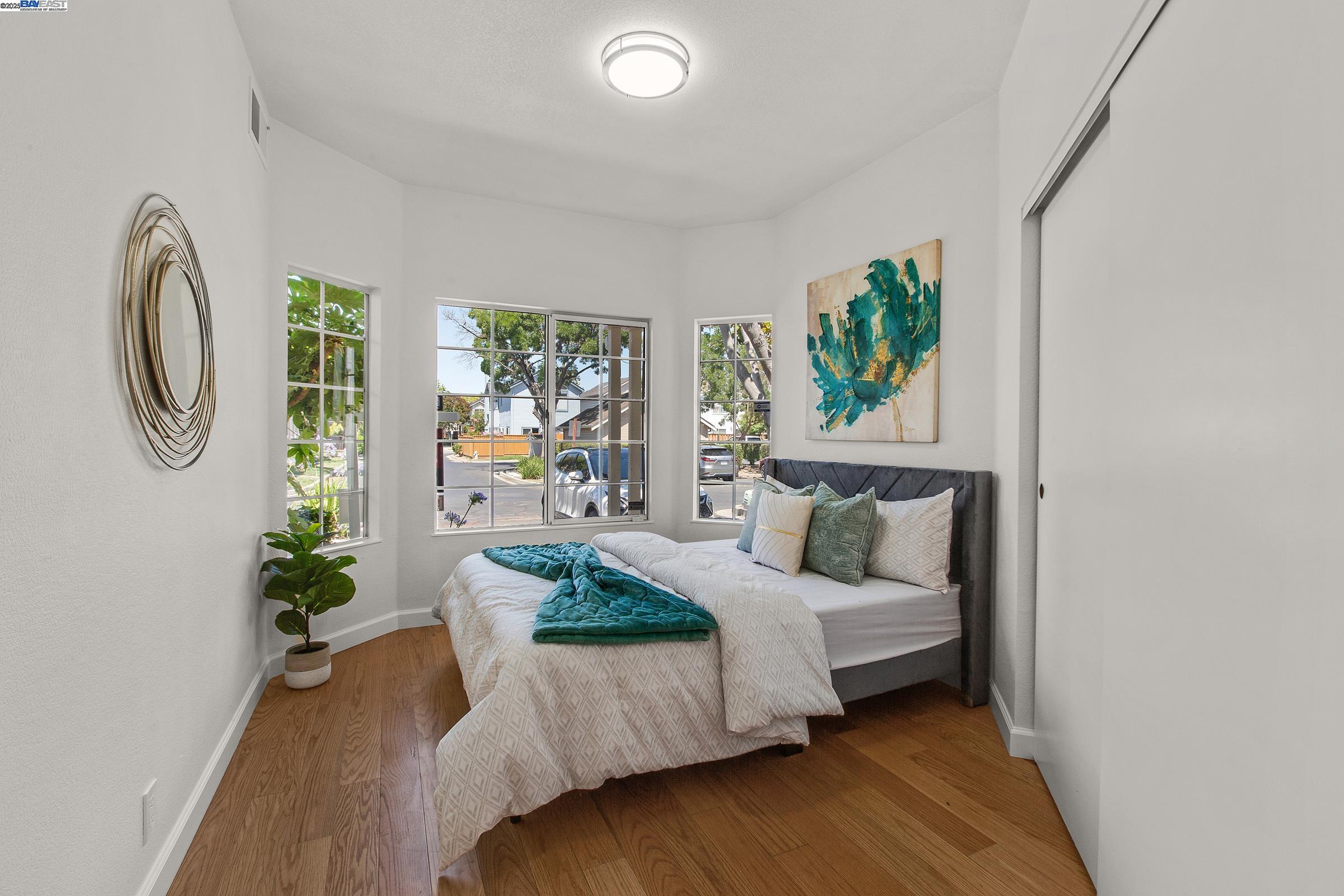 Detail Gallery Image 6 of 60 For 6477 Potrero Dr, Newark,  CA 94560 - 3 Beds | 2/1 Baths