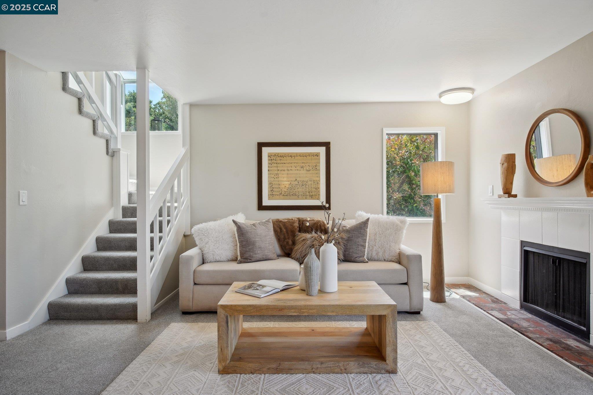 Photo #4: 41103849 Listing 