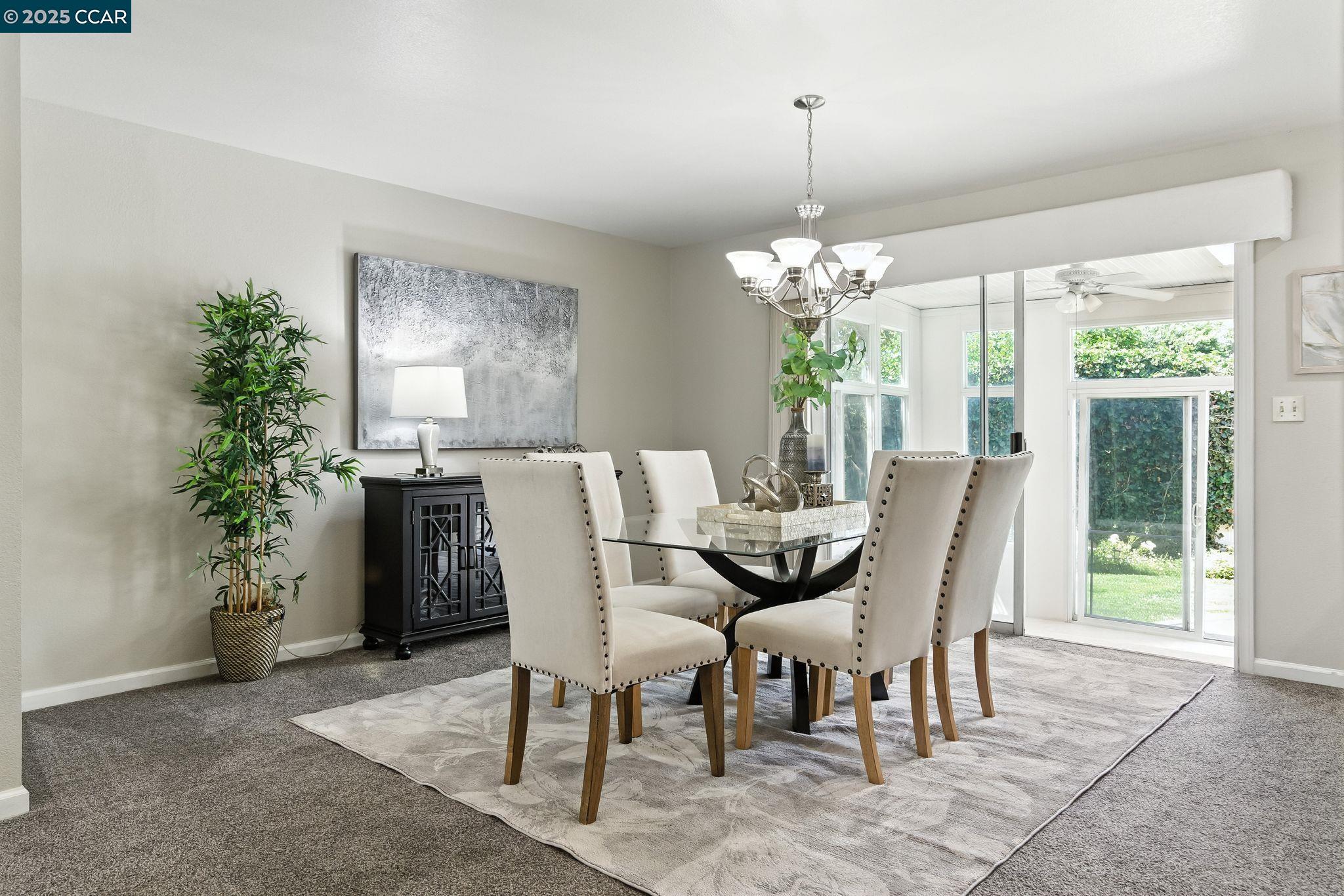 Detail Gallery Image 7 of 25 For 297 Del Valle, Pleasanton,  CA 94566 - 3 Beds | 2/1 Baths