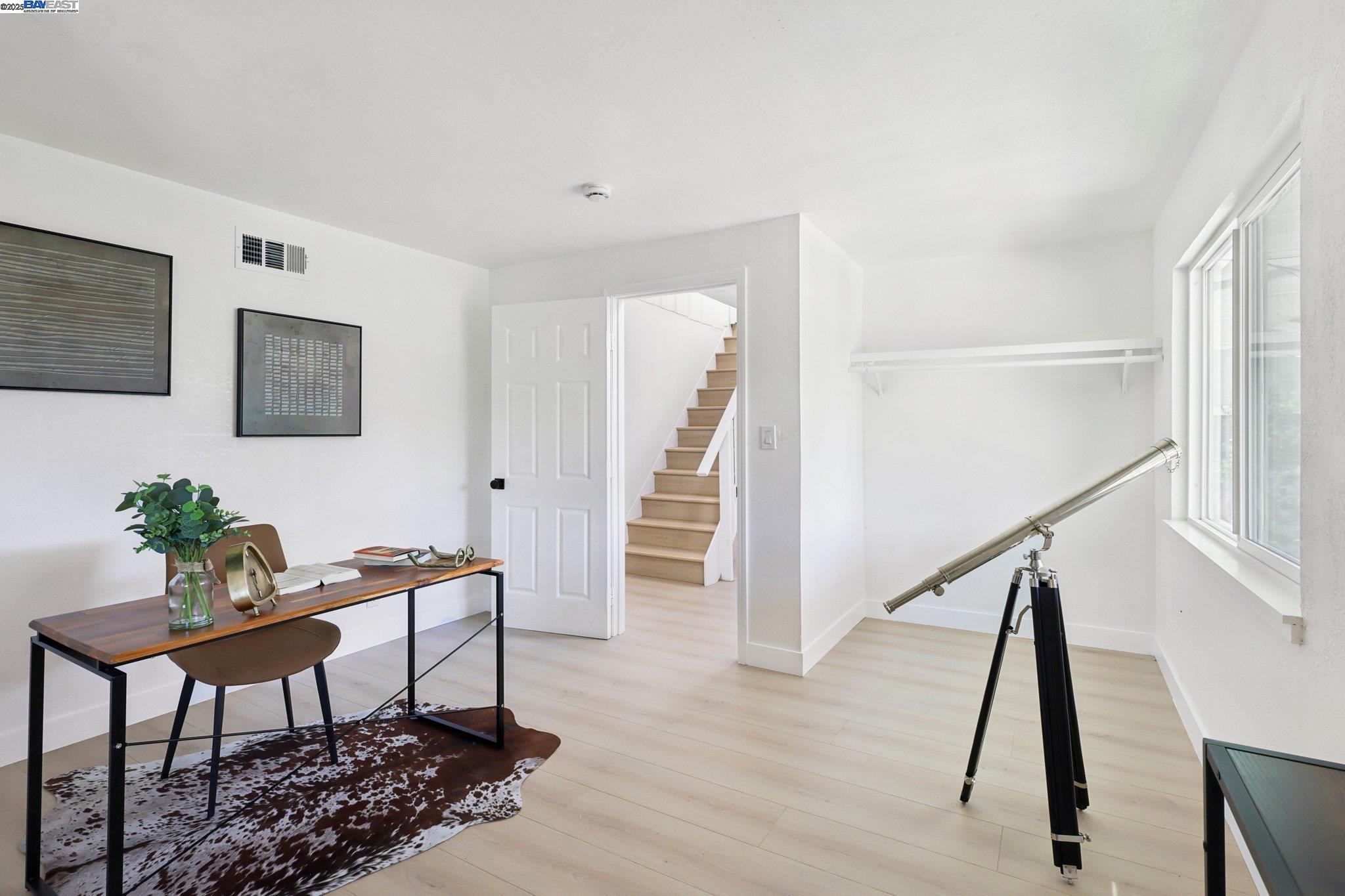 Detail Gallery Image 15 of 48 For 1218 Lattie Ln, Mill Valley,  CA 94941 - 4 Beds | 2 Baths