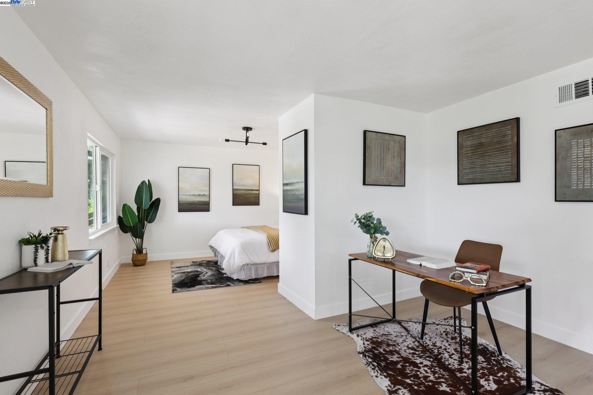 Detail Gallery Image 16 of 48 For 1218 Lattie Ln, Mill Valley,  CA 94941 - 4 Beds | 2 Baths