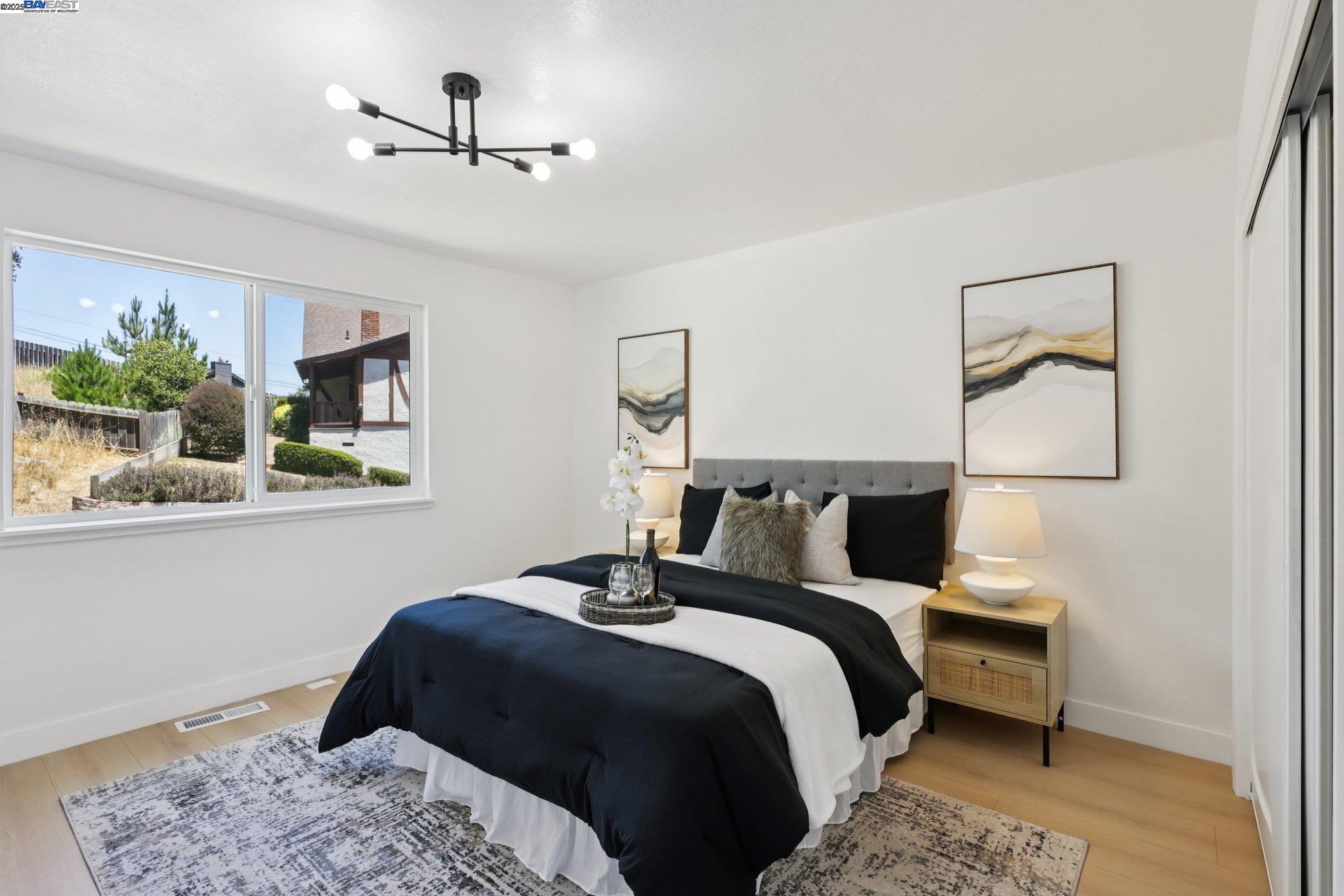 Detail Gallery Image 22 of 48 For 1218 Lattie Ln, Mill Valley,  CA 94941 - 4 Beds | 2 Baths