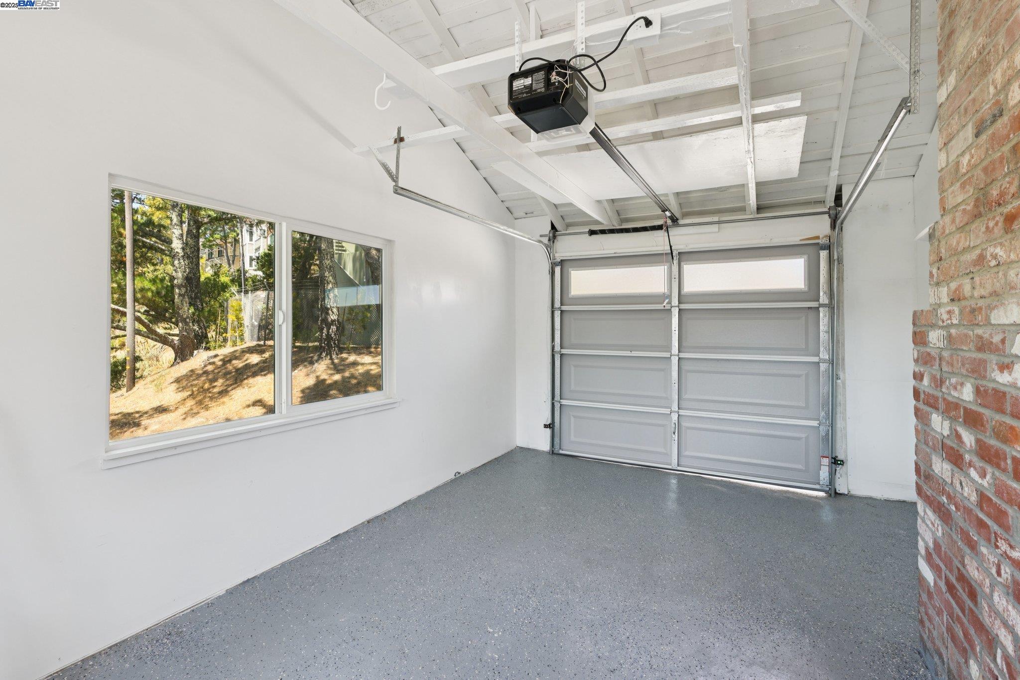 Detail Gallery Image 29 of 48 For 1218 Lattie Ln, Mill Valley,  CA 94941 - 4 Beds | 2 Baths