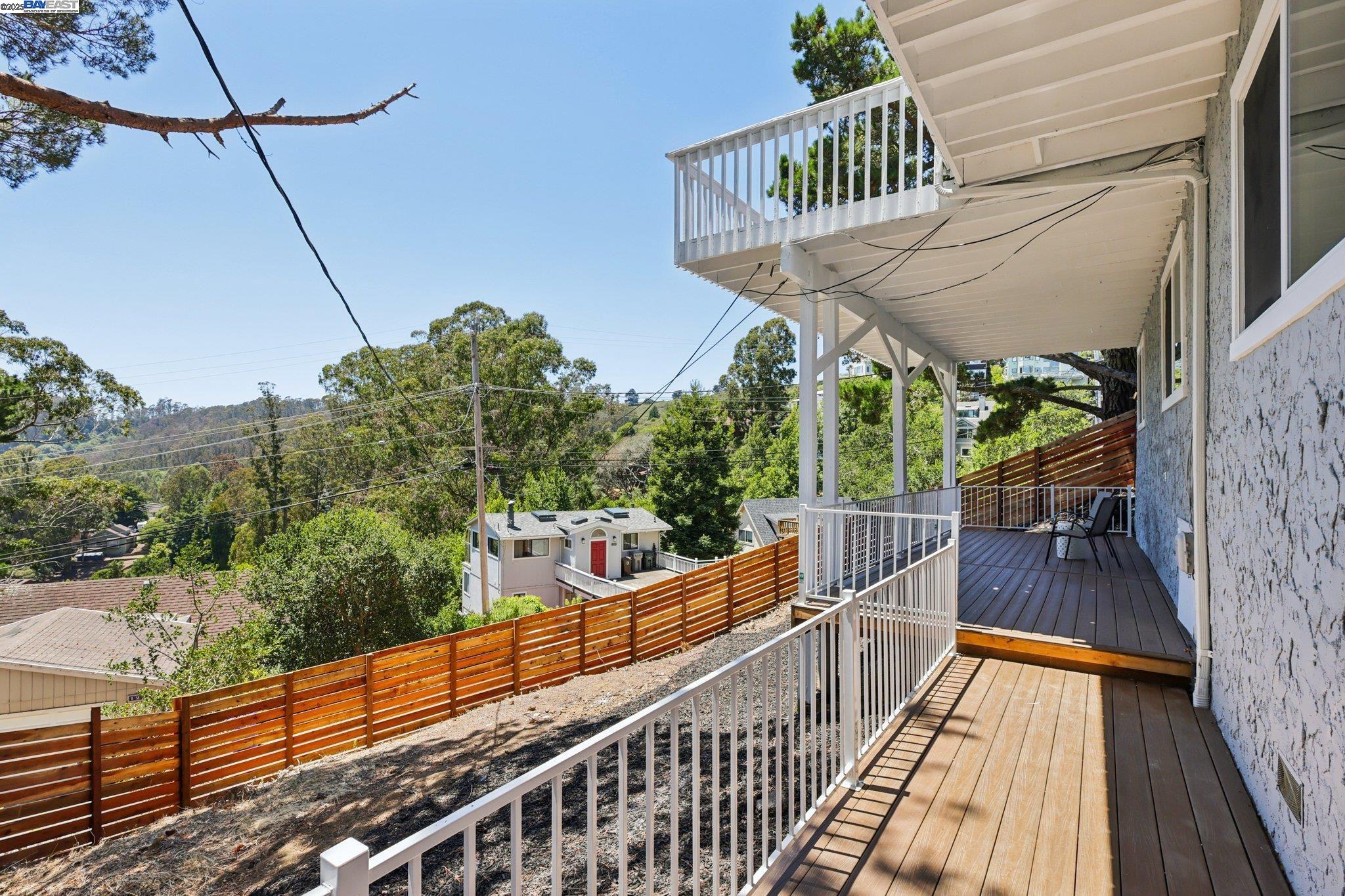 Detail Gallery Image 30 of 48 For 1218 Lattie Ln, Mill Valley,  CA 94941 - 4 Beds | 2 Baths