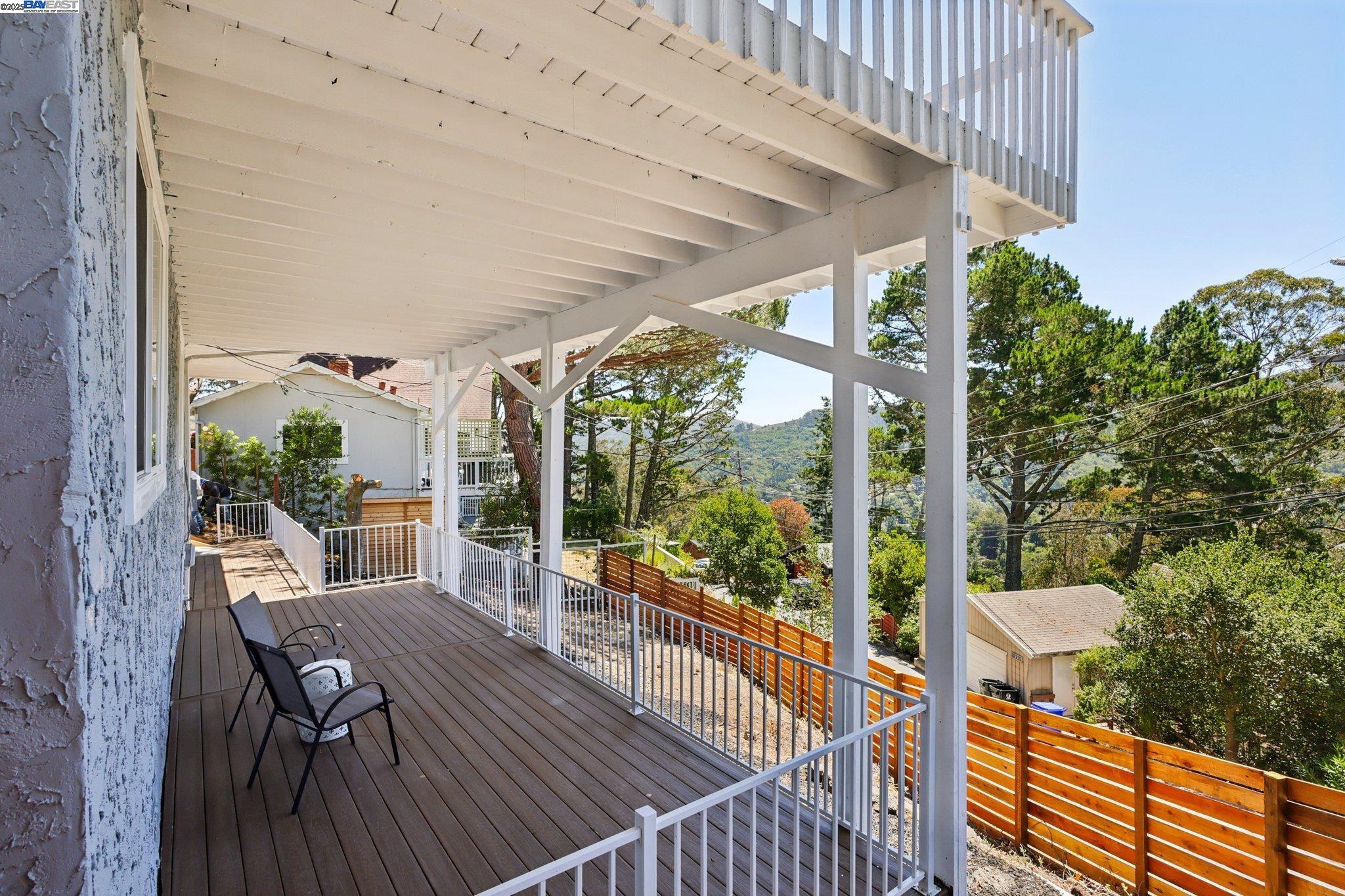 Detail Gallery Image 33 of 48 For 1218 Lattie Ln, Mill Valley,  CA 94941 - 4 Beds | 2 Baths